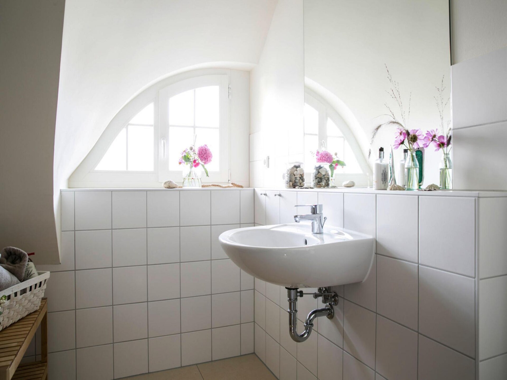 Rietgedekt vakantiehuis aan de lagune met sauna, 100 meter van het water - foto 16