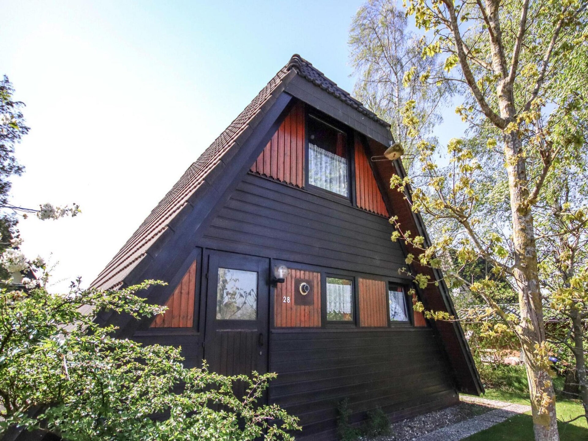 Knus Nurdachhaus in Burhave, 300m van zee en strand - foto 12