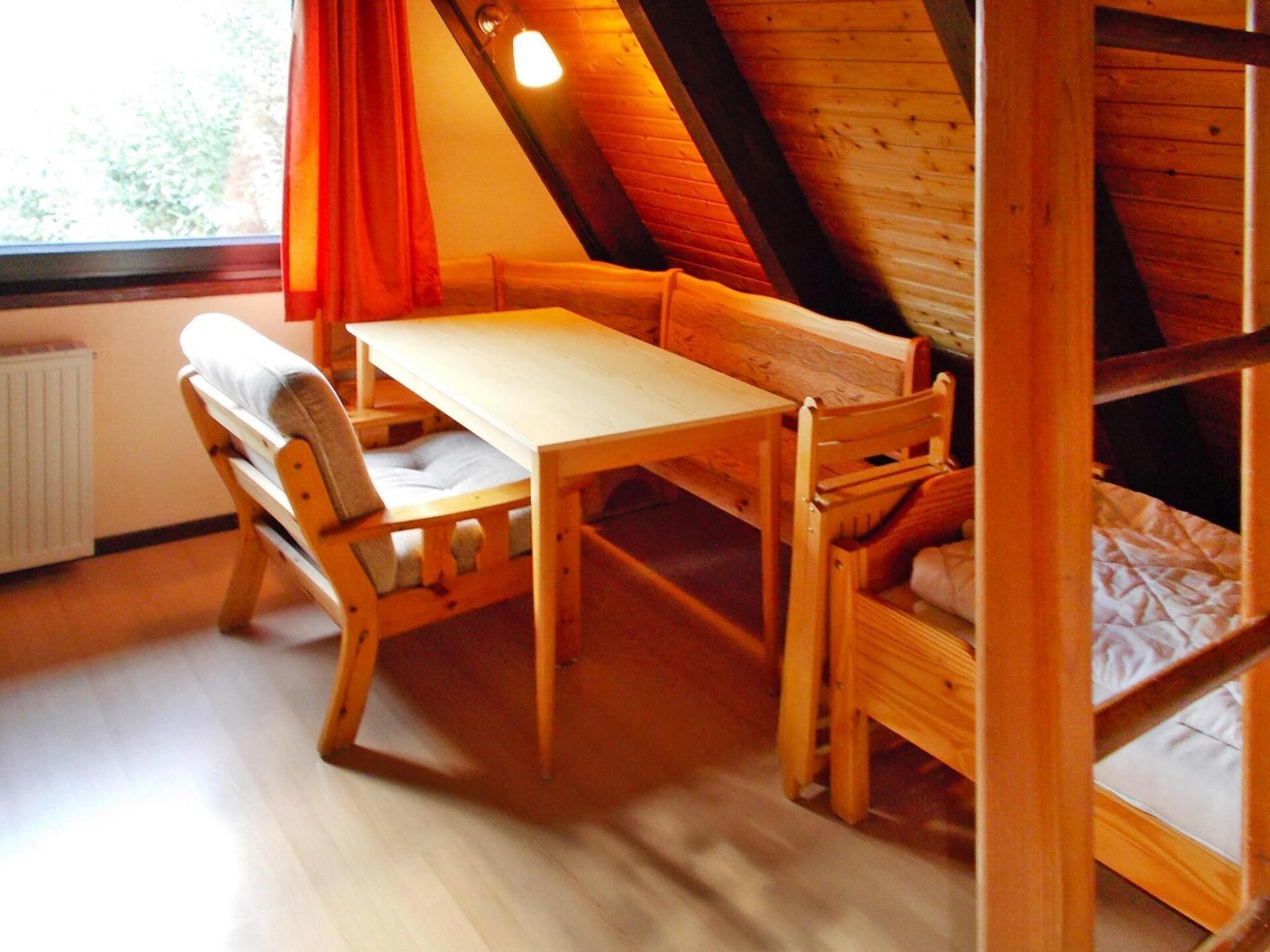 Knus Nurdachhaus in Burhave, 300m van zee en strand - foto 6