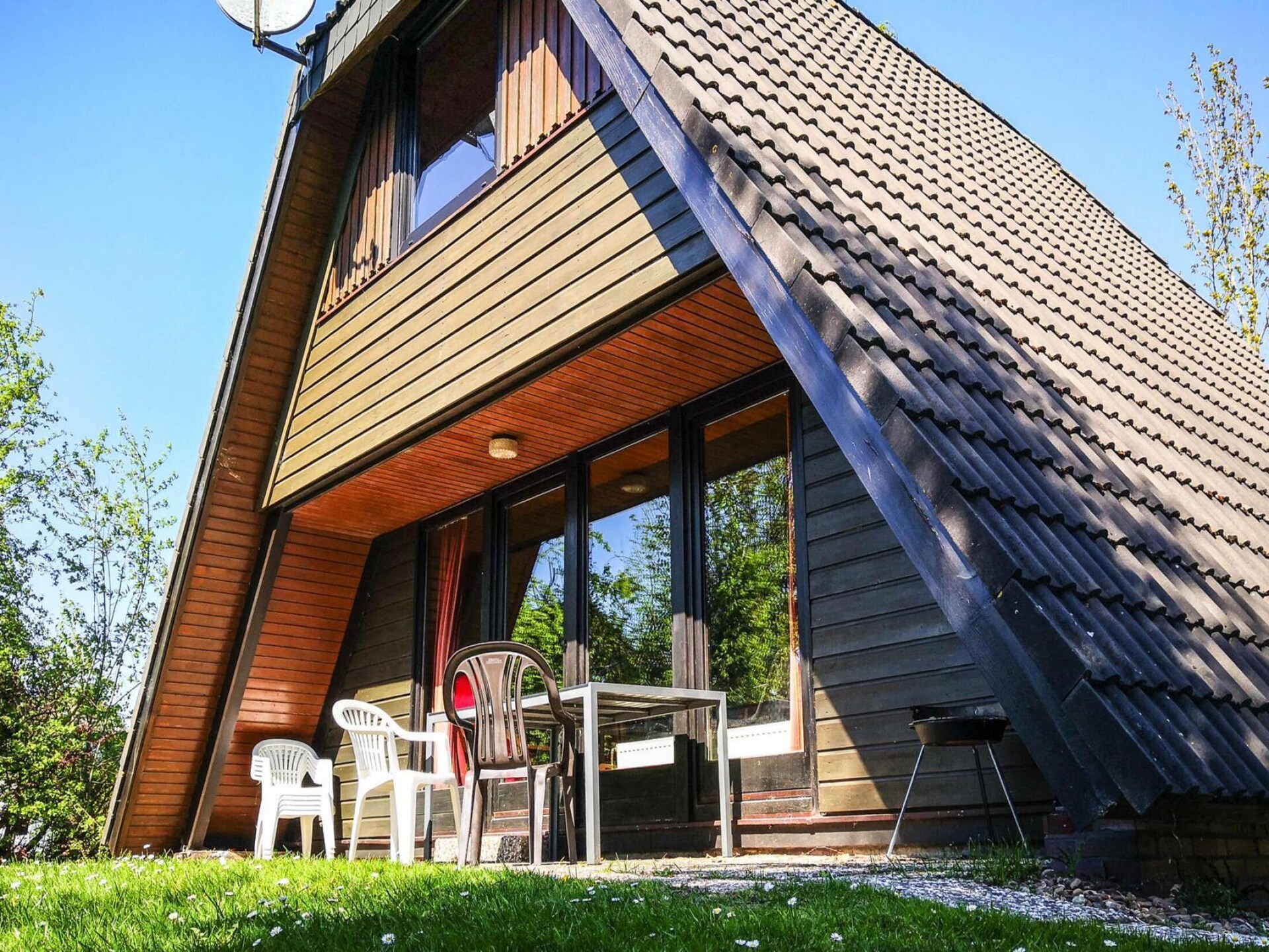 Knus Nurdachhaus in Burhave, 300m van zee en strand - foto 14