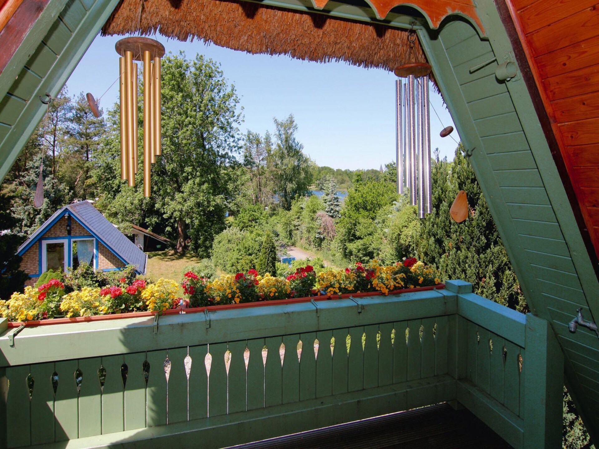 Exclusief rietgedekt vakantiehuis met sauna, 50 meter van de Jabelsche See - foto 15