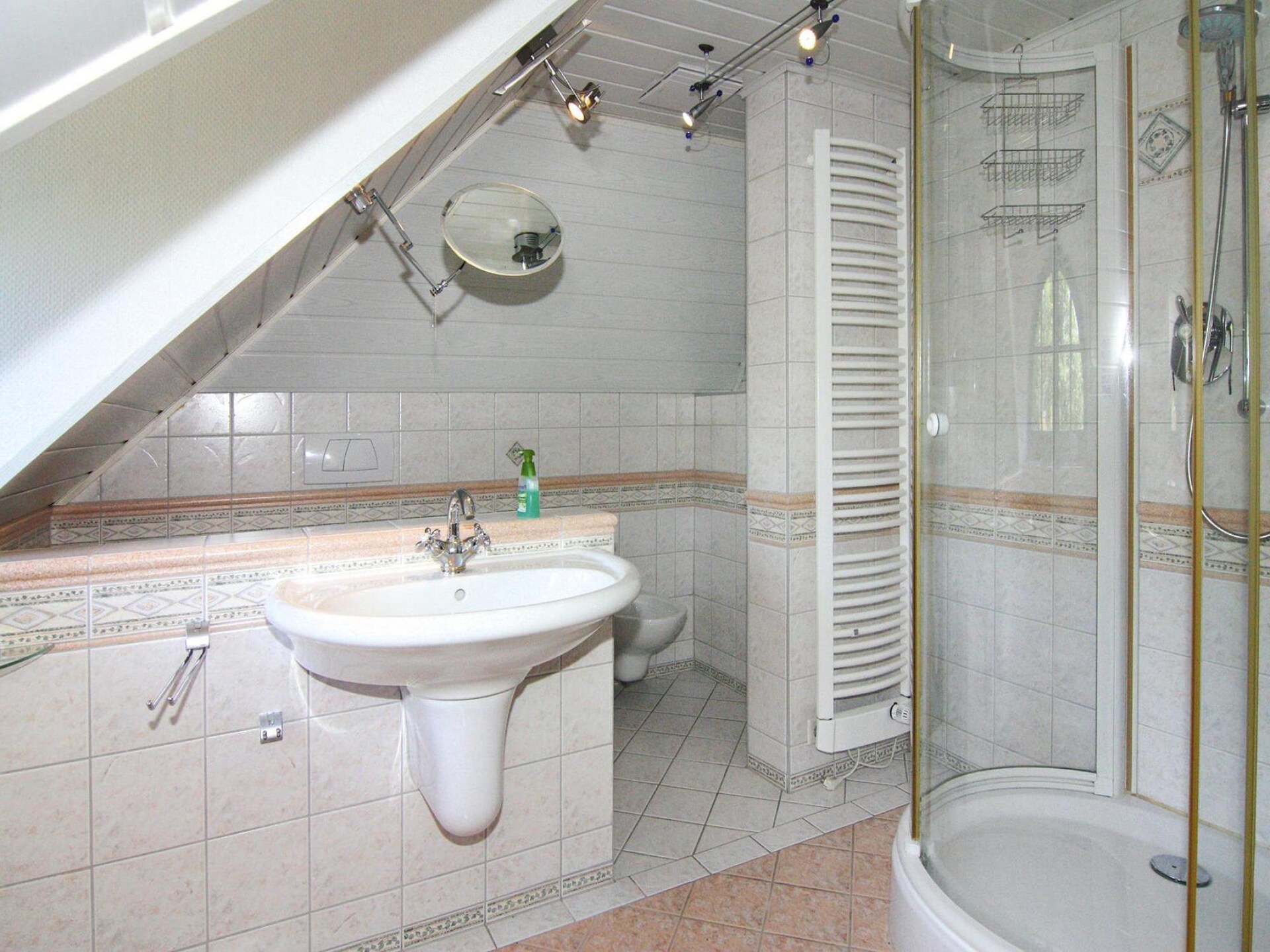 Exclusief rietgedekt vakantiehuis met sauna, 50 meter van de Jabelsche See - foto 12