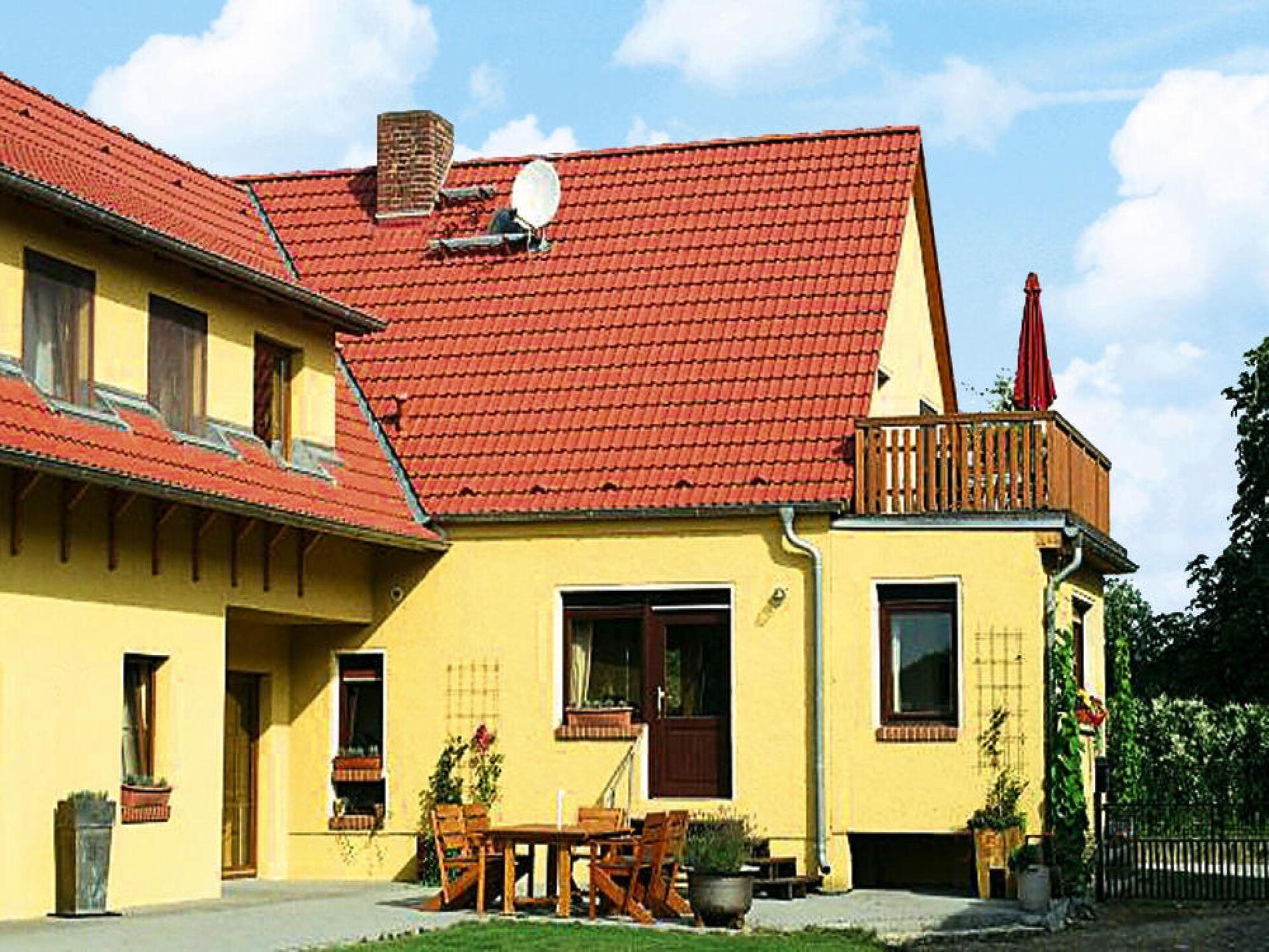Ruim vakantieappartement op boerderij bij Beetzsee, 45 min van Berlijn - foto 2