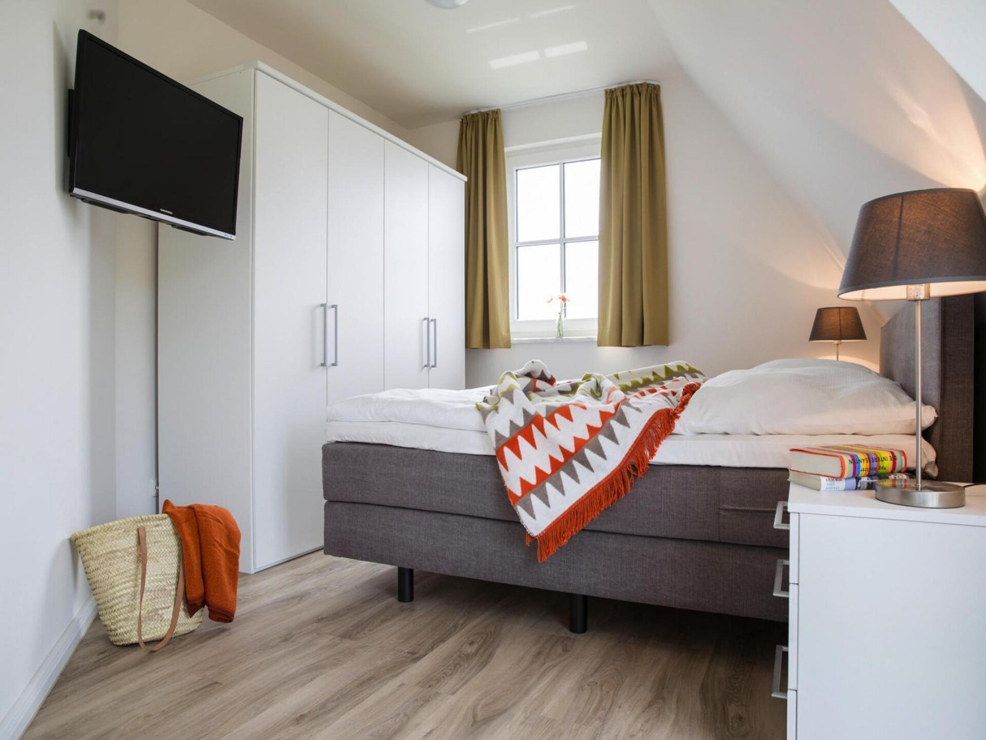 Luxe rietgedekt vakantiehuis met sauna en eigen zwemplek aan de lagune - foto 15