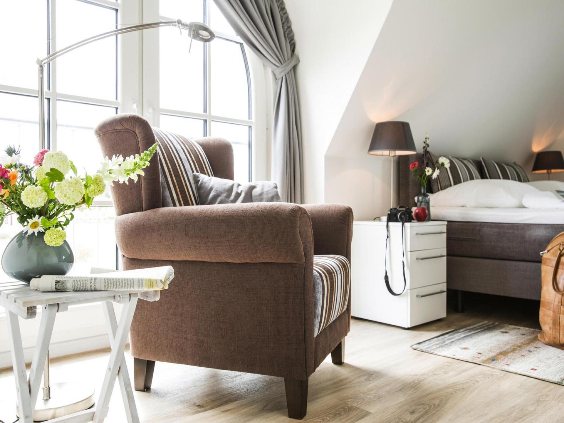 Luxe rietgedekt vakantiehuis met sauna en eigen zwemplek aan de lagune - foto 19