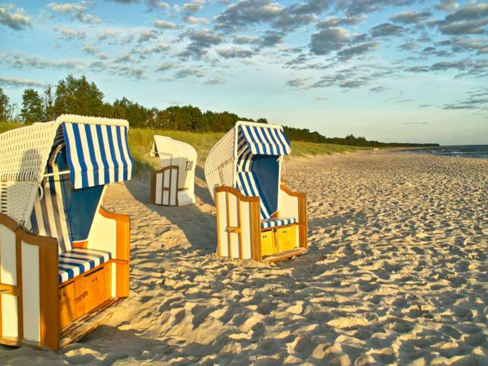 Aan het meer: Luxe vakantiehuis met rieten dak in Fuhlendorf · 105 m² - foto 15