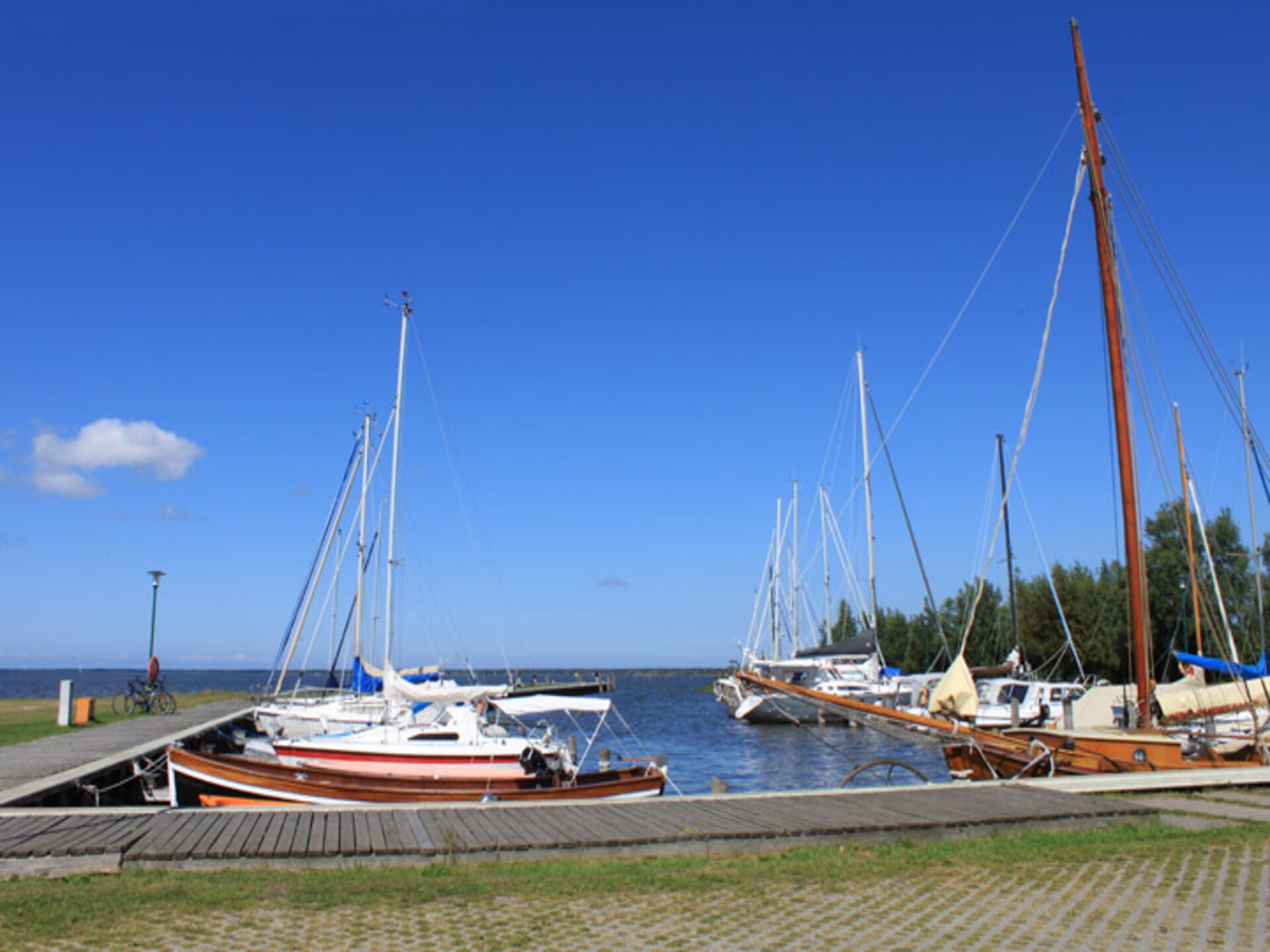 Aan het meer: Luxe vakantiehuis met rieten dak in Fuhlendorf · 105 m² - foto 17