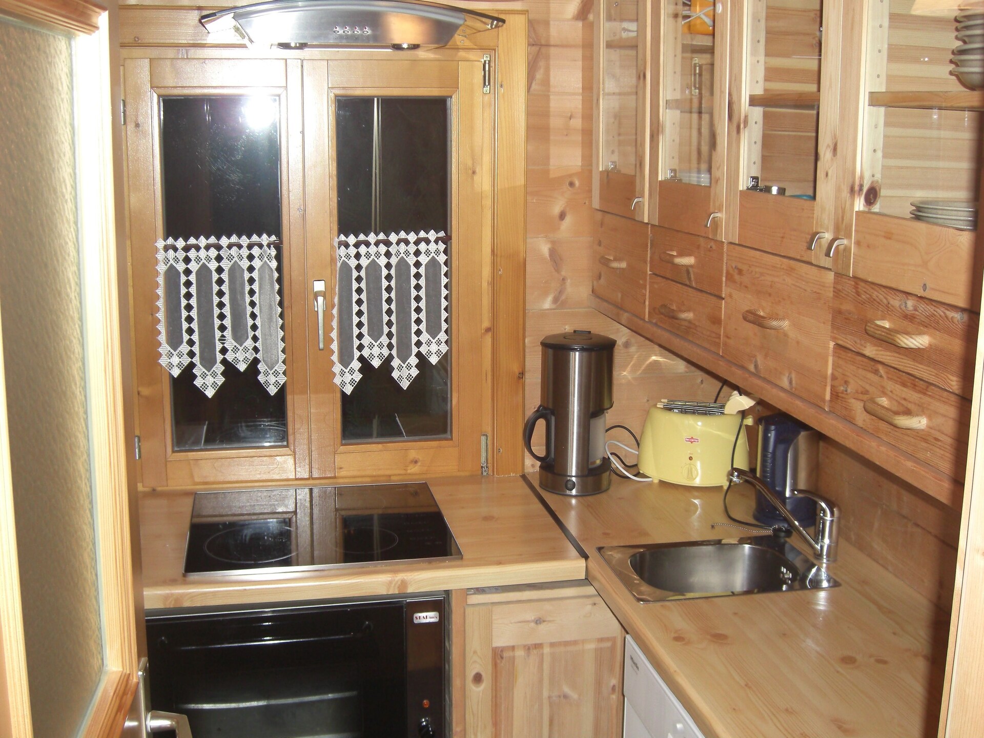 Authentiek houten chalet in Stamsried, vlak bij natuurzwembad en Beierse Woud - foto 5