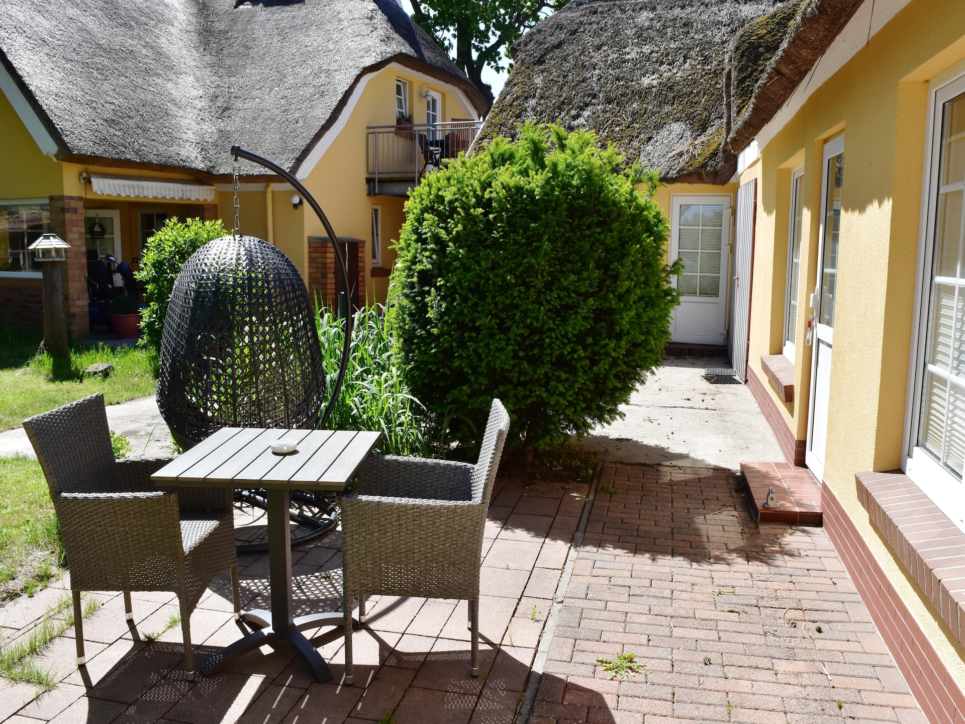 Op 650 m van het meer: Sfeervol appartement in Wieck am Darß - foto 2