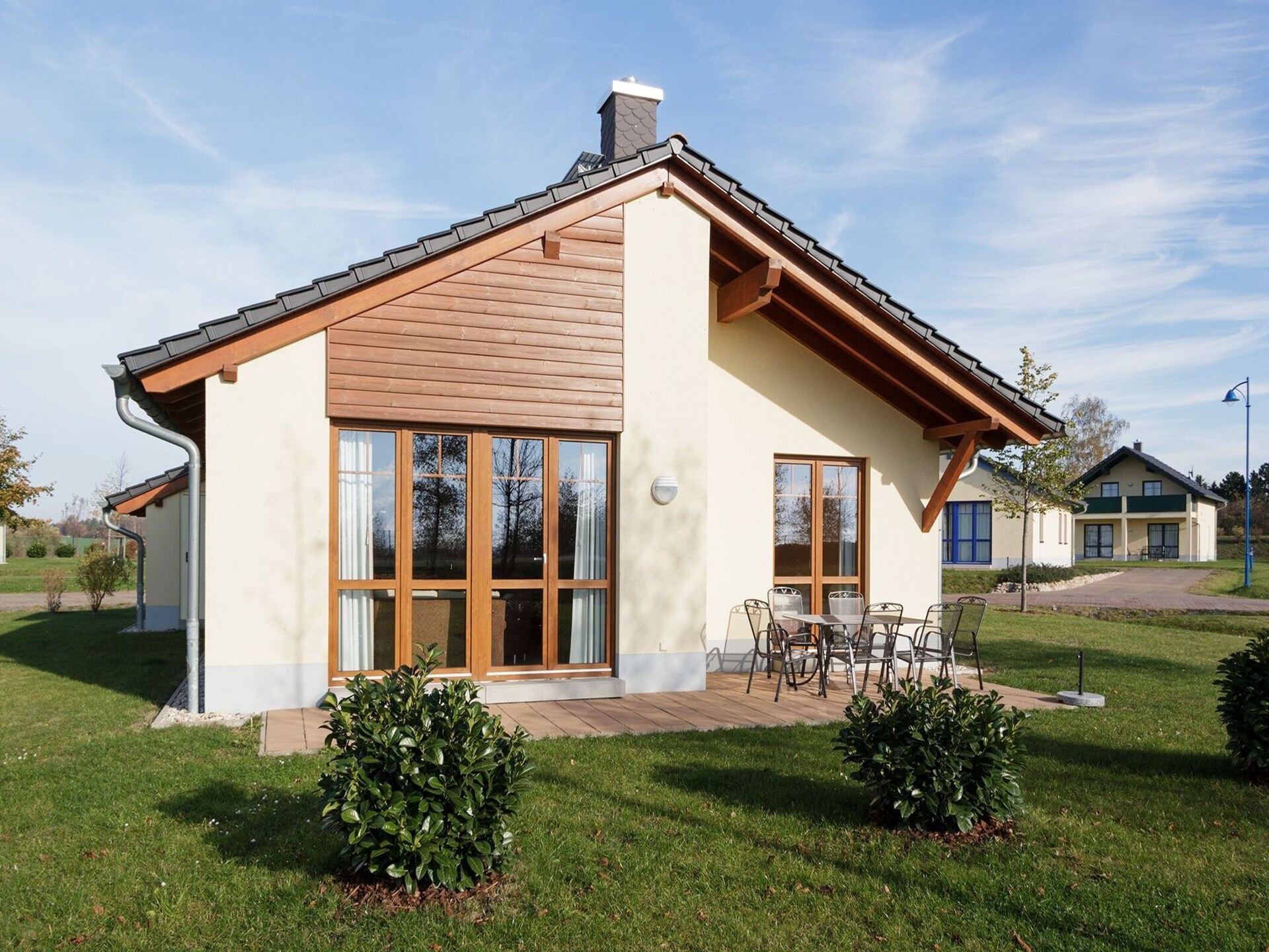 Vrijstaand vakantiehuis aan de Markkleeberger See met wellness - foto 2