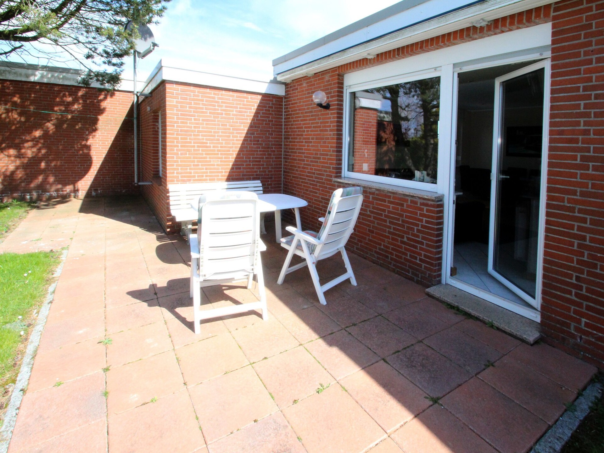Gezellige 6-persoonsbungalow met tuin op 1,1 km van de Noordzee in Dornumersiel - foto 26