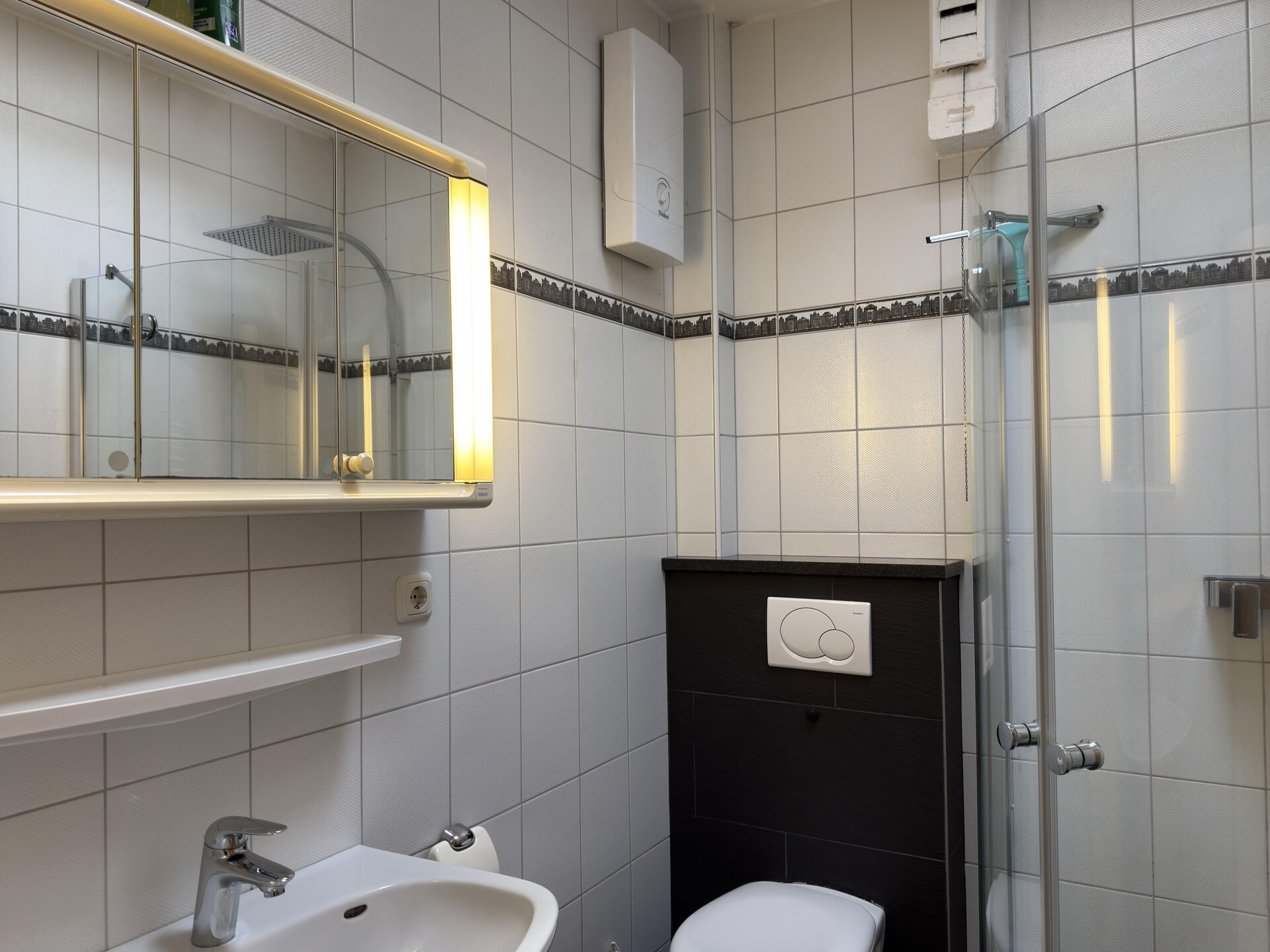 Gezellige 6-persoonsbungalow met tuin op 1,1 km van de Noordzee in Dornumersiel - foto 22