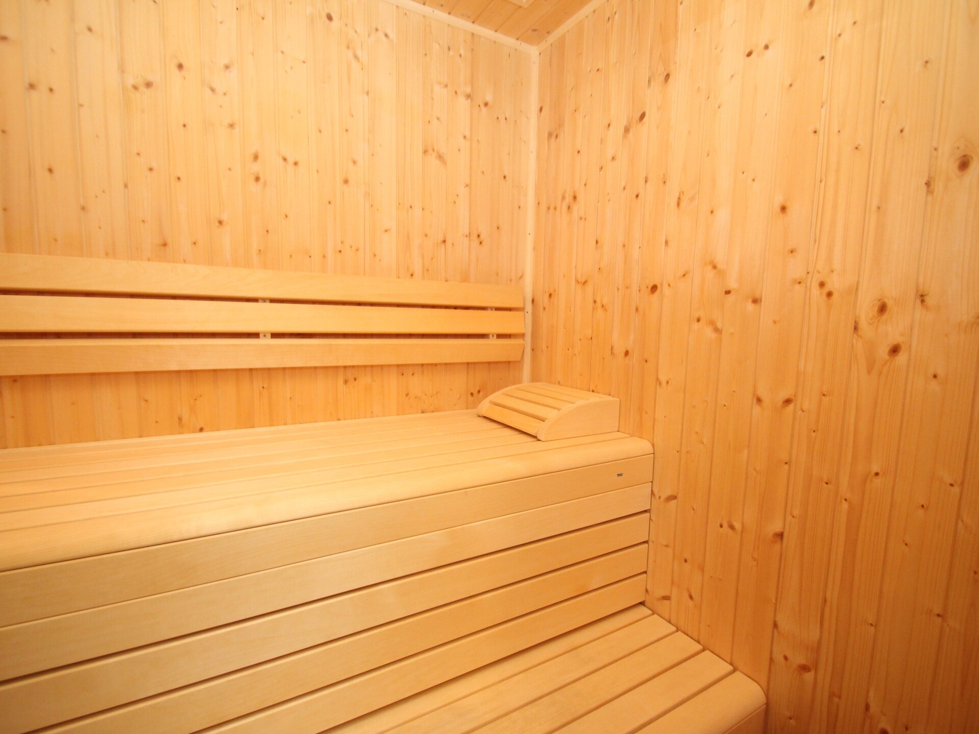 Gezellig vakantiehuis Tossens, 2 km van strand met sauna en uitzicht - foto 17