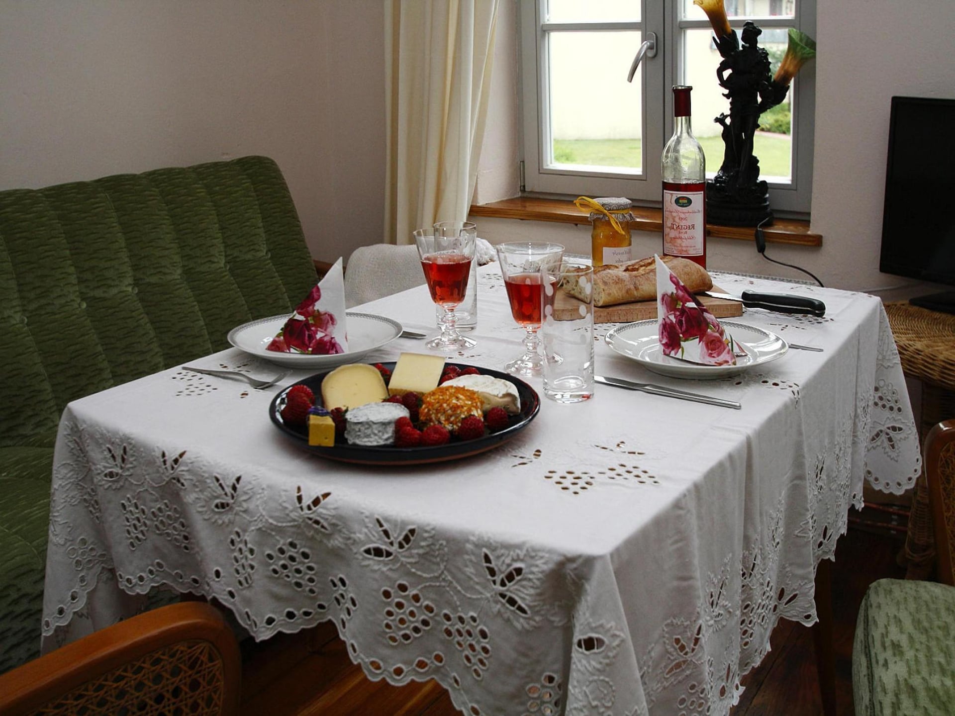 Op 800 m van het meer: Smaakvol appartement in Plau am See - foto 4