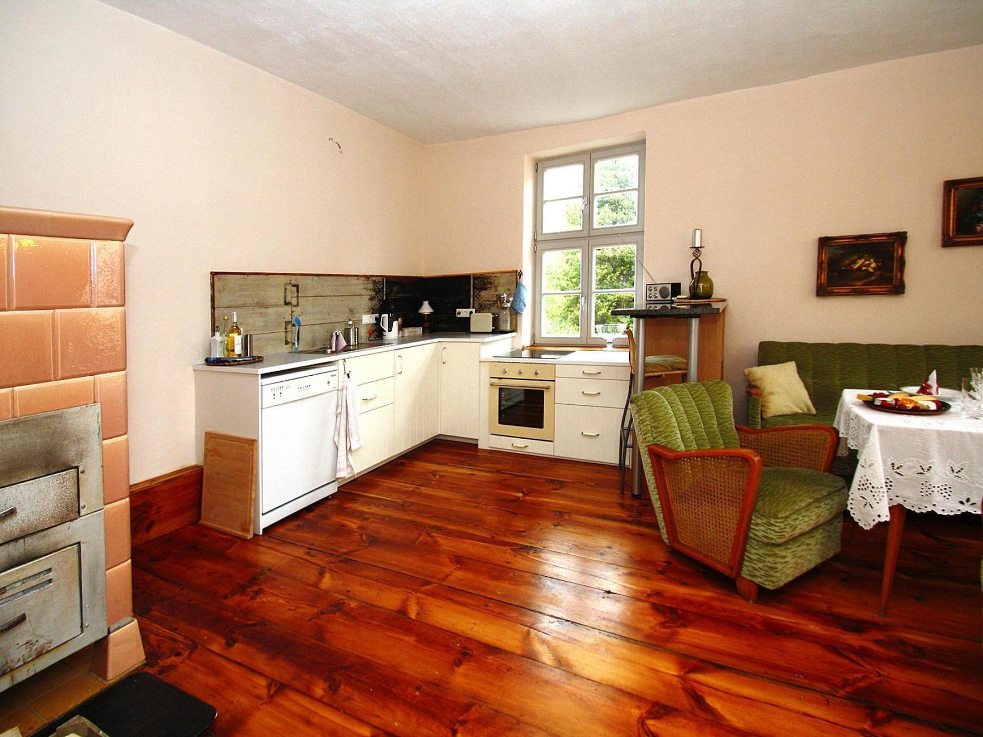 Op 800 m van het meer: Smaakvol appartement in Plau am See - foto 2