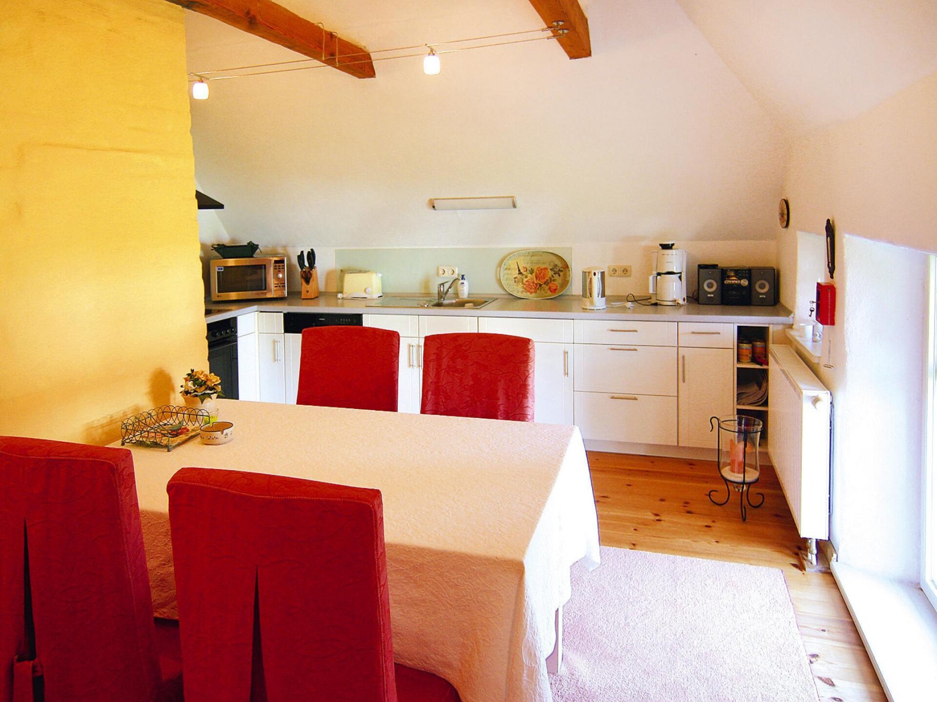 Monumentaal vakantieappartement met rieten dak bij de Schoritzer Wiek - foto 10