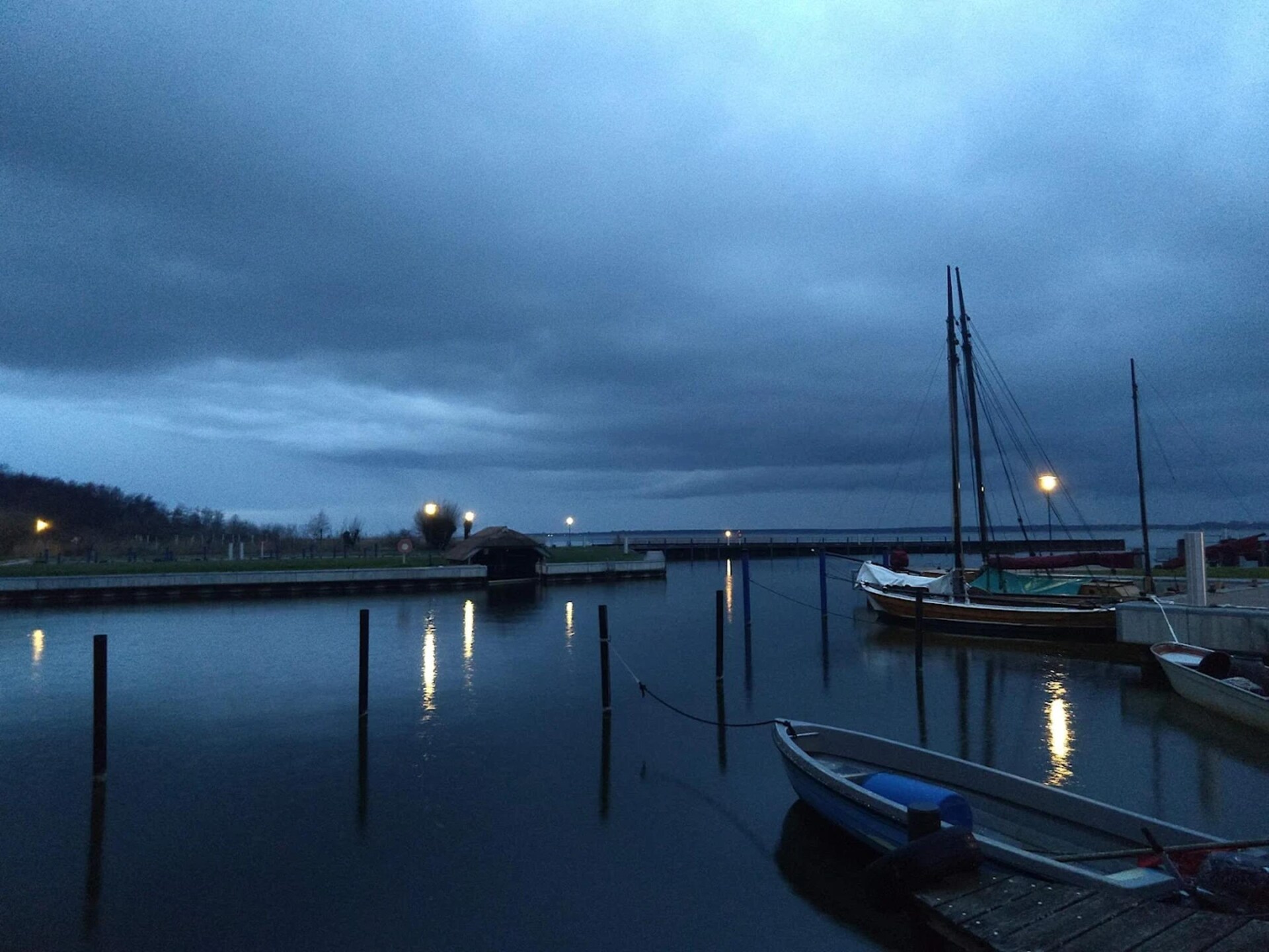 Rieten dakoase aan de lagune met sauna, op 100 meter van het water - foto 24