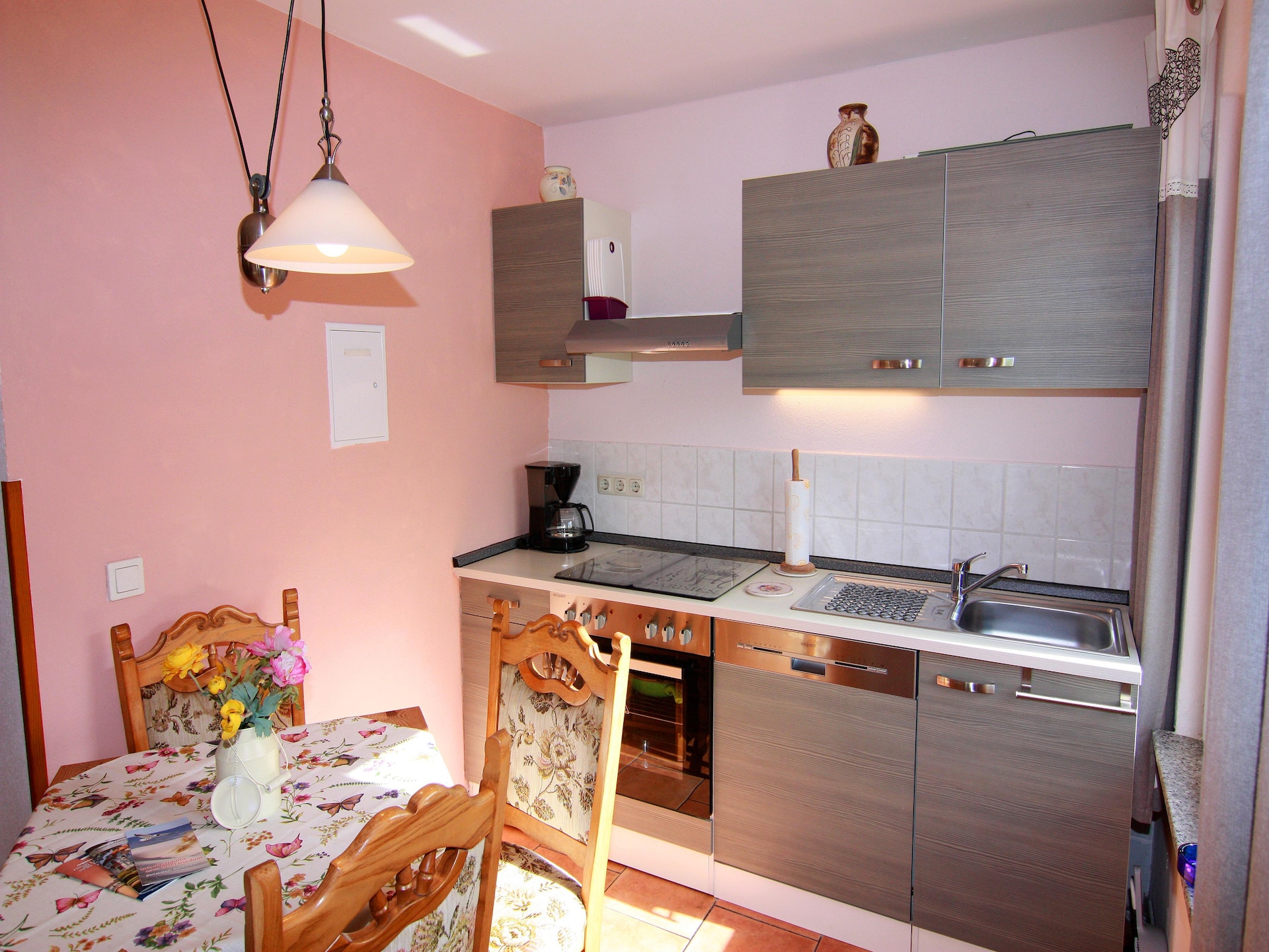 4-persoons bungalow in Zinnowitz op 950 m van de zee - foto 11