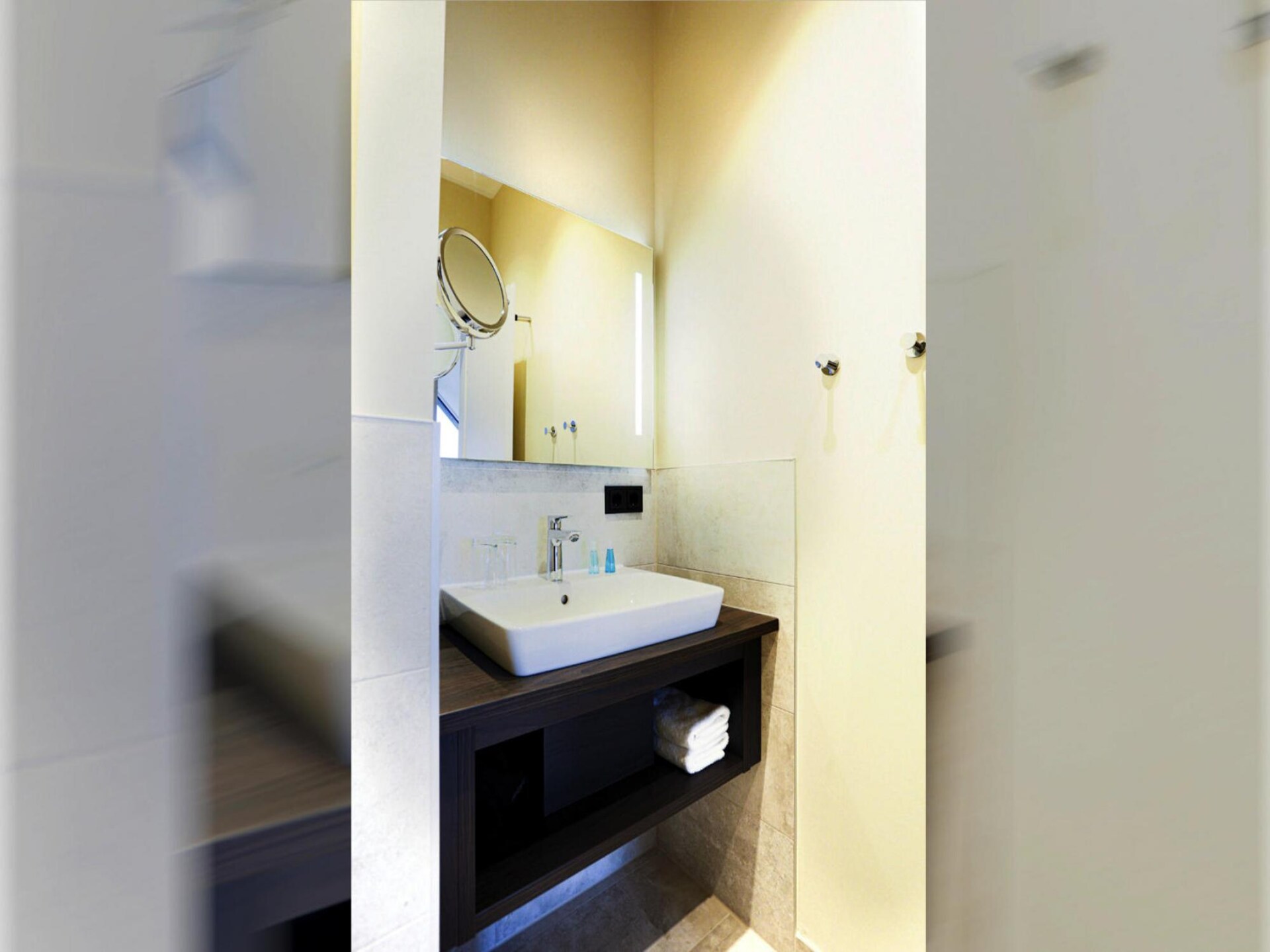 Kompass Maisonette: 70m² luxe aan de Müritzsee met balkon, wellness & wifi - foto 13