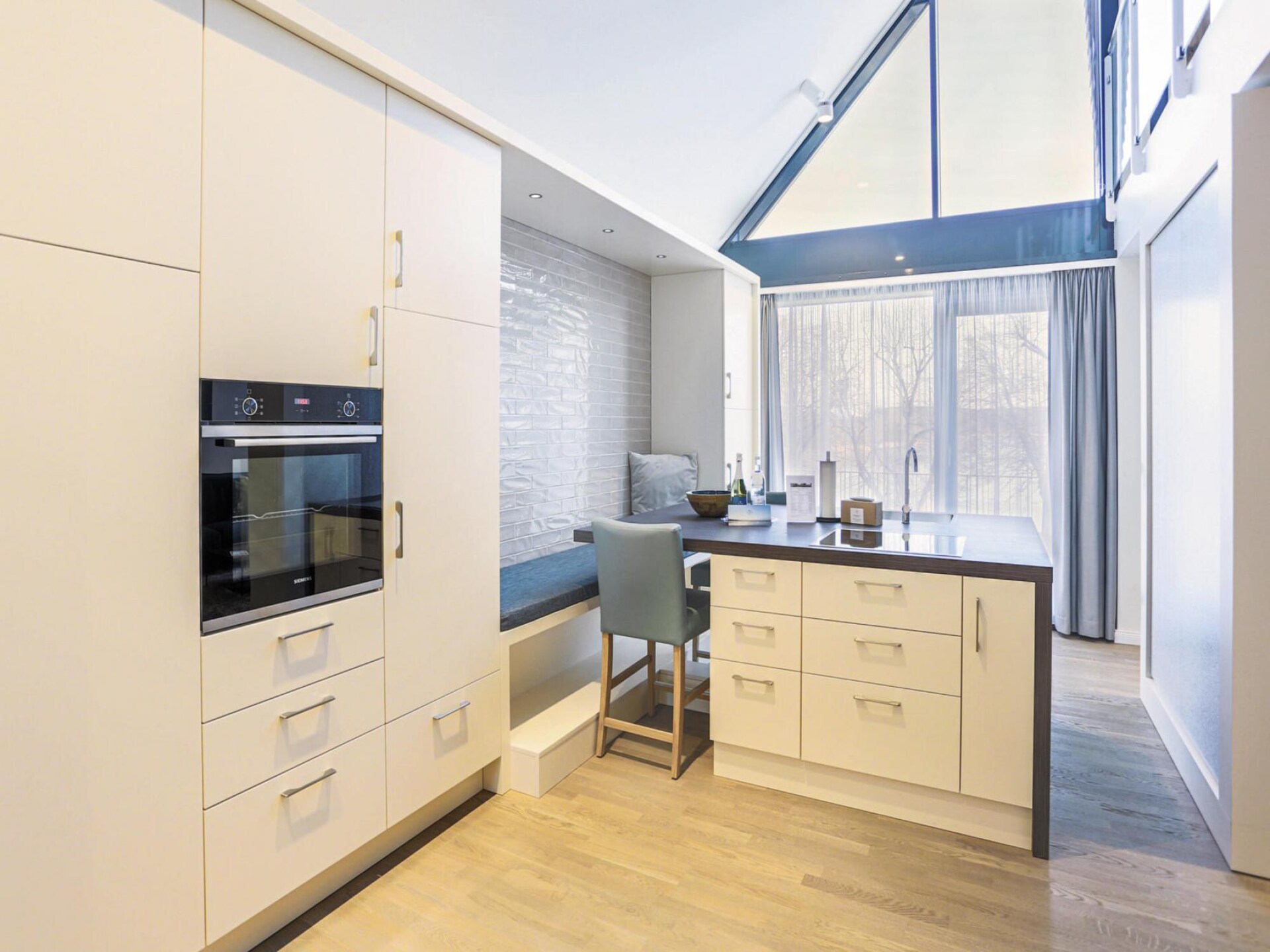 Kompass Maisonette: 70m² luxe aan de Müritzsee met balkon, wellness & wifi - foto 8