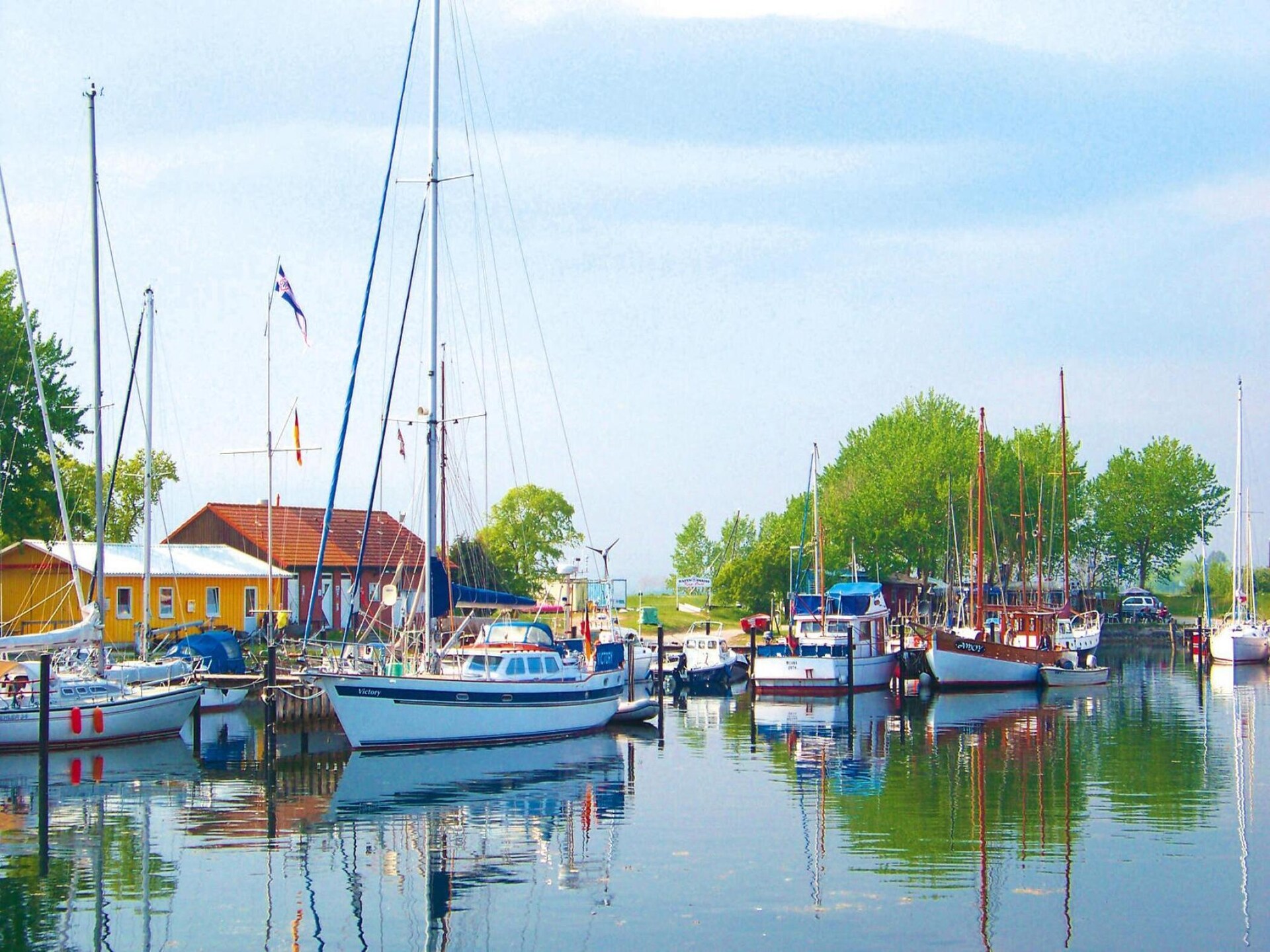 4-persoons appartement aan zee in Orth met uitzicht op de haven - foto 14