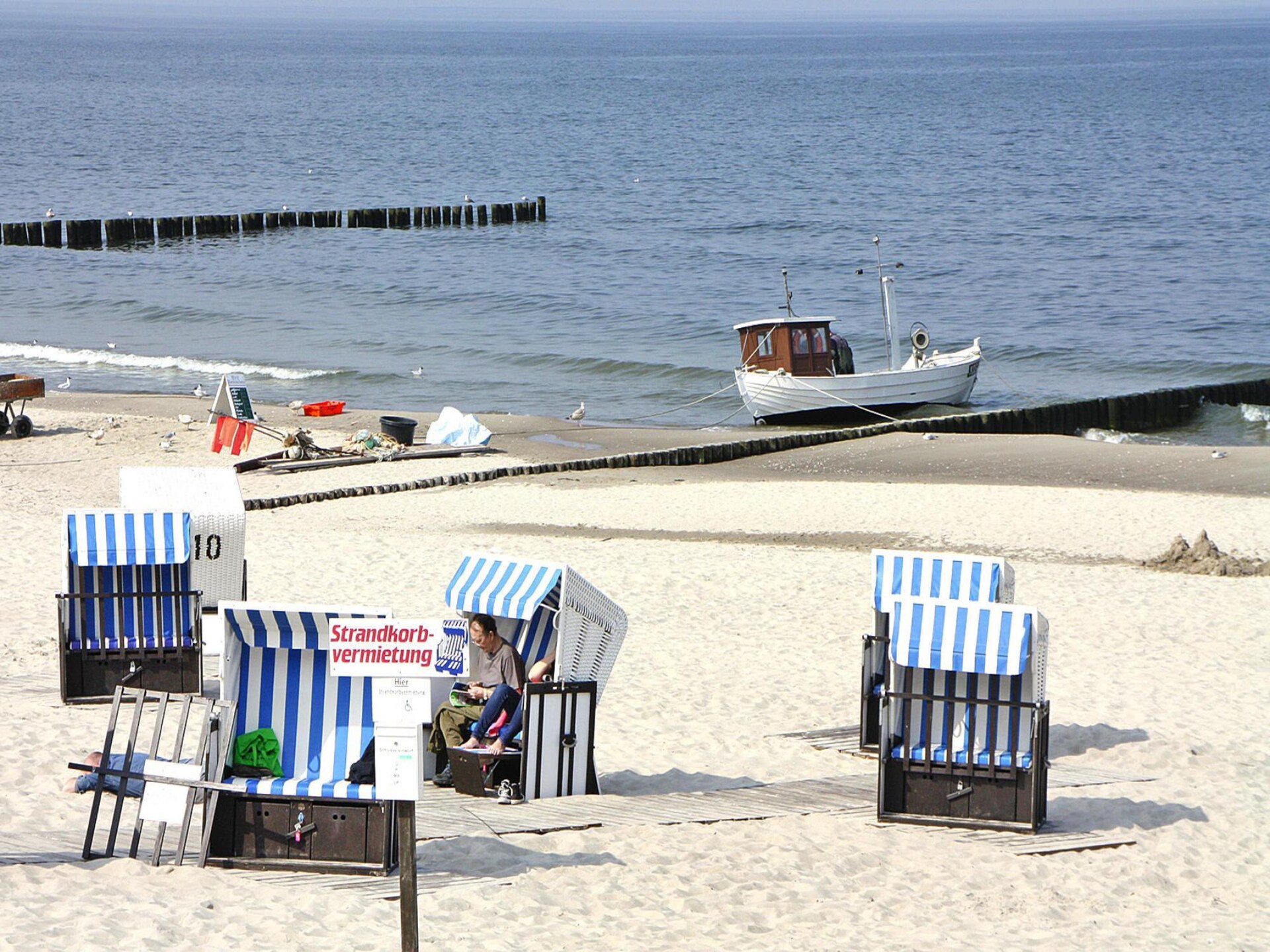 Knus vrijstaand huis bij strand en Achterwasser in Zempin - foto 21