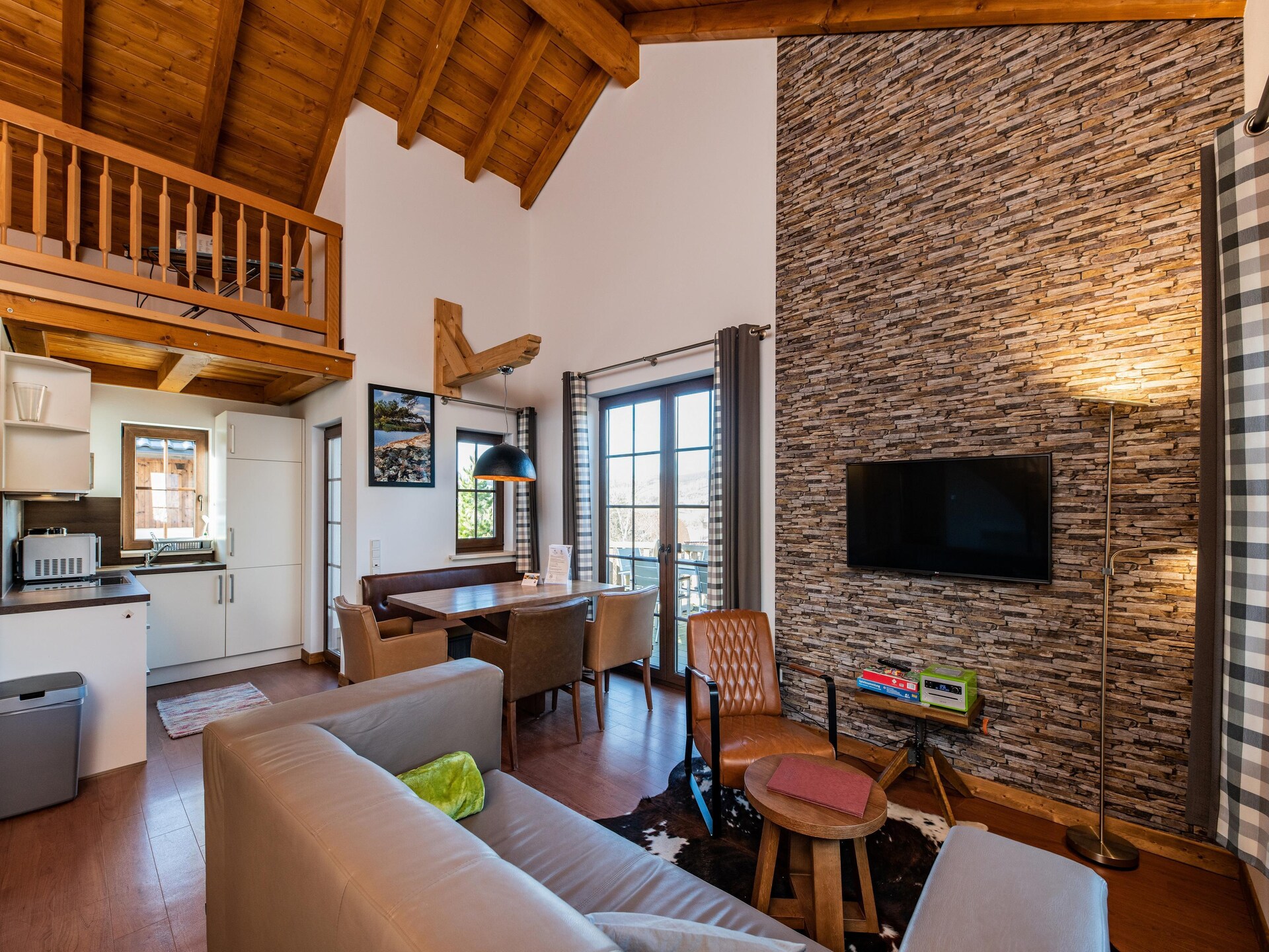Vrijstaande chalet voor 4 aan de Diemelsee met wellness en WiFi - foto 4