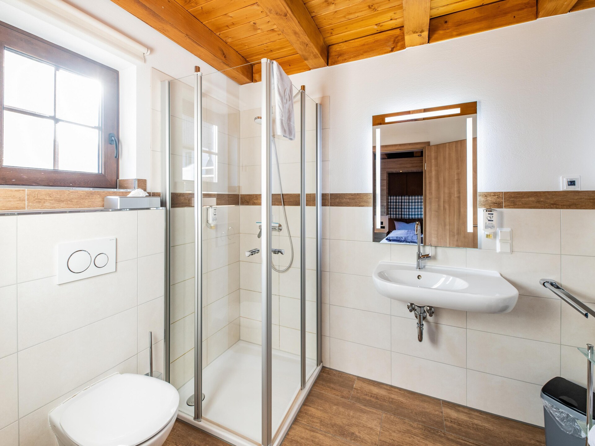 Vrijstaande chalet voor 4 aan de Diemelsee met wellness en WiFi - foto 21
