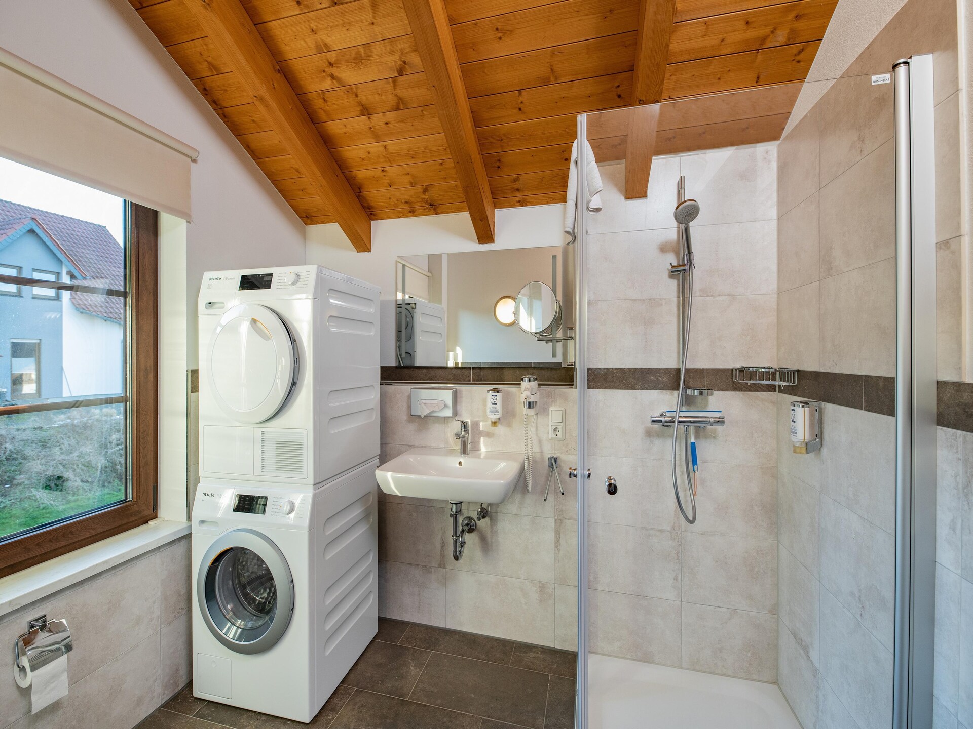 Luxe vrijstaand chalet voor 4 personen, 50 meter van de Diemelsee - foto 16