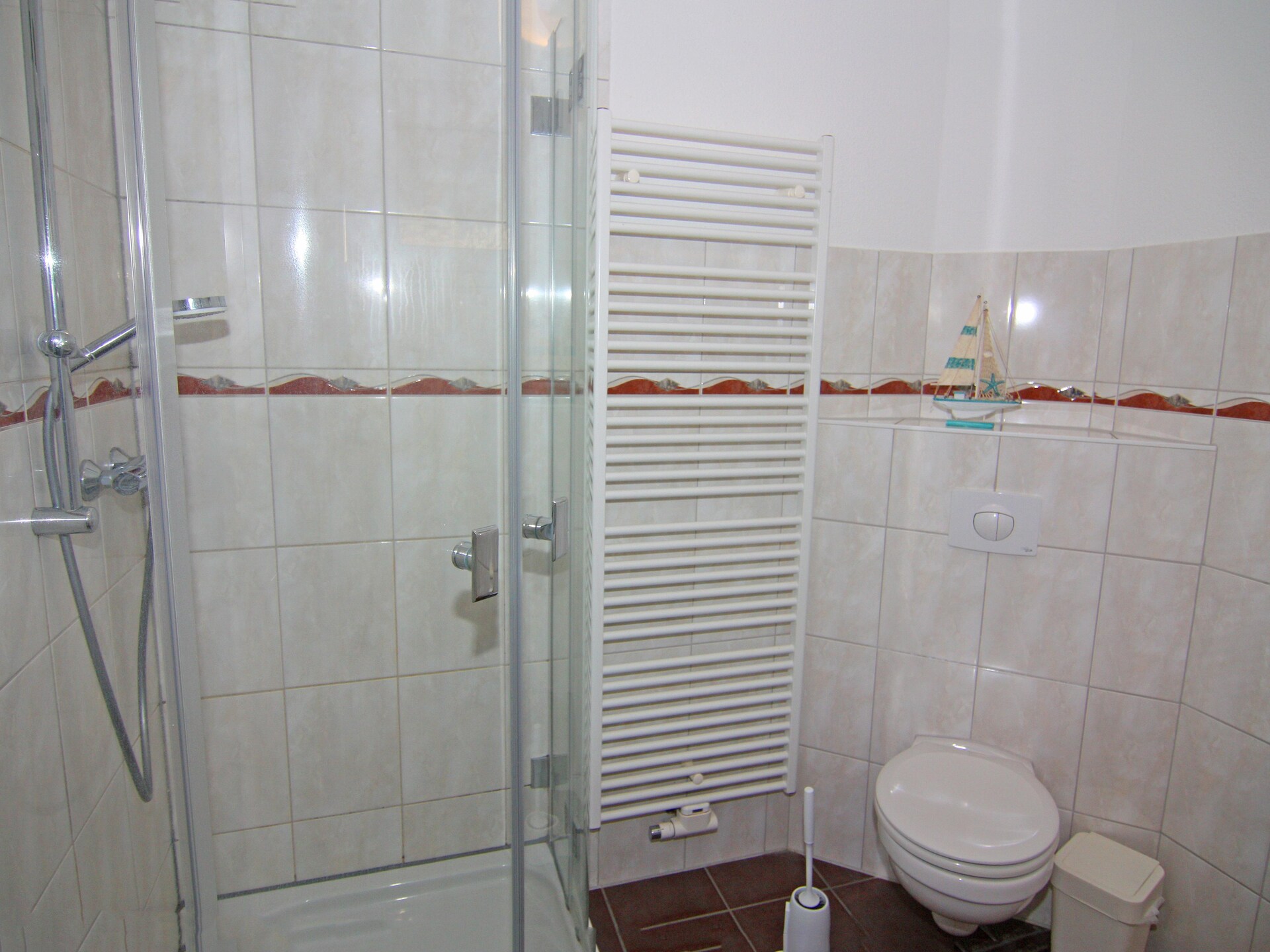 Stijlvol appartement op begane grond in Trassenheide, 200m van Oostzee - foto 14