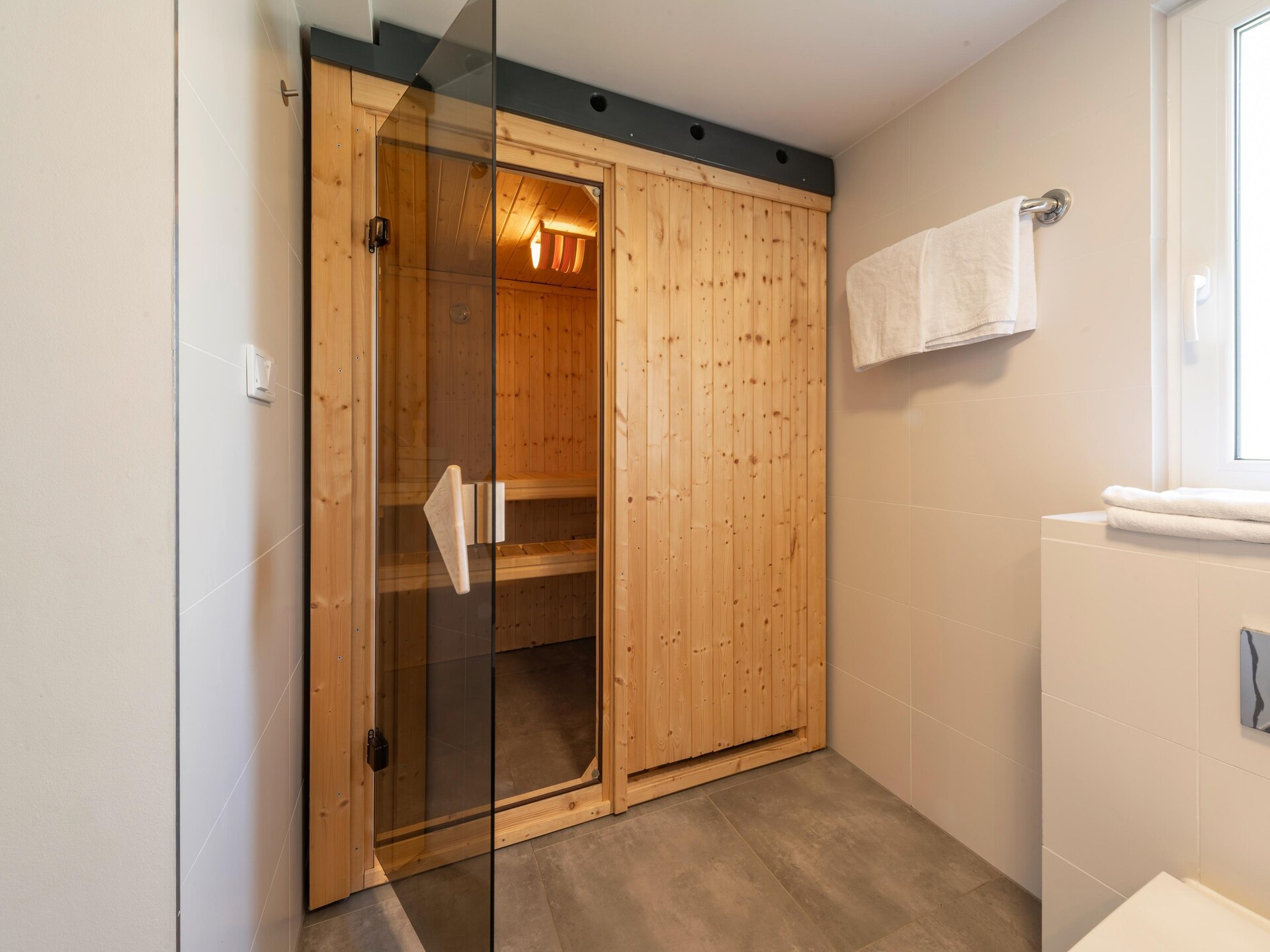 Vrijstaand wellnesshuis met 3 badkamers direct aan thermaalbad Obernsees - foto 11