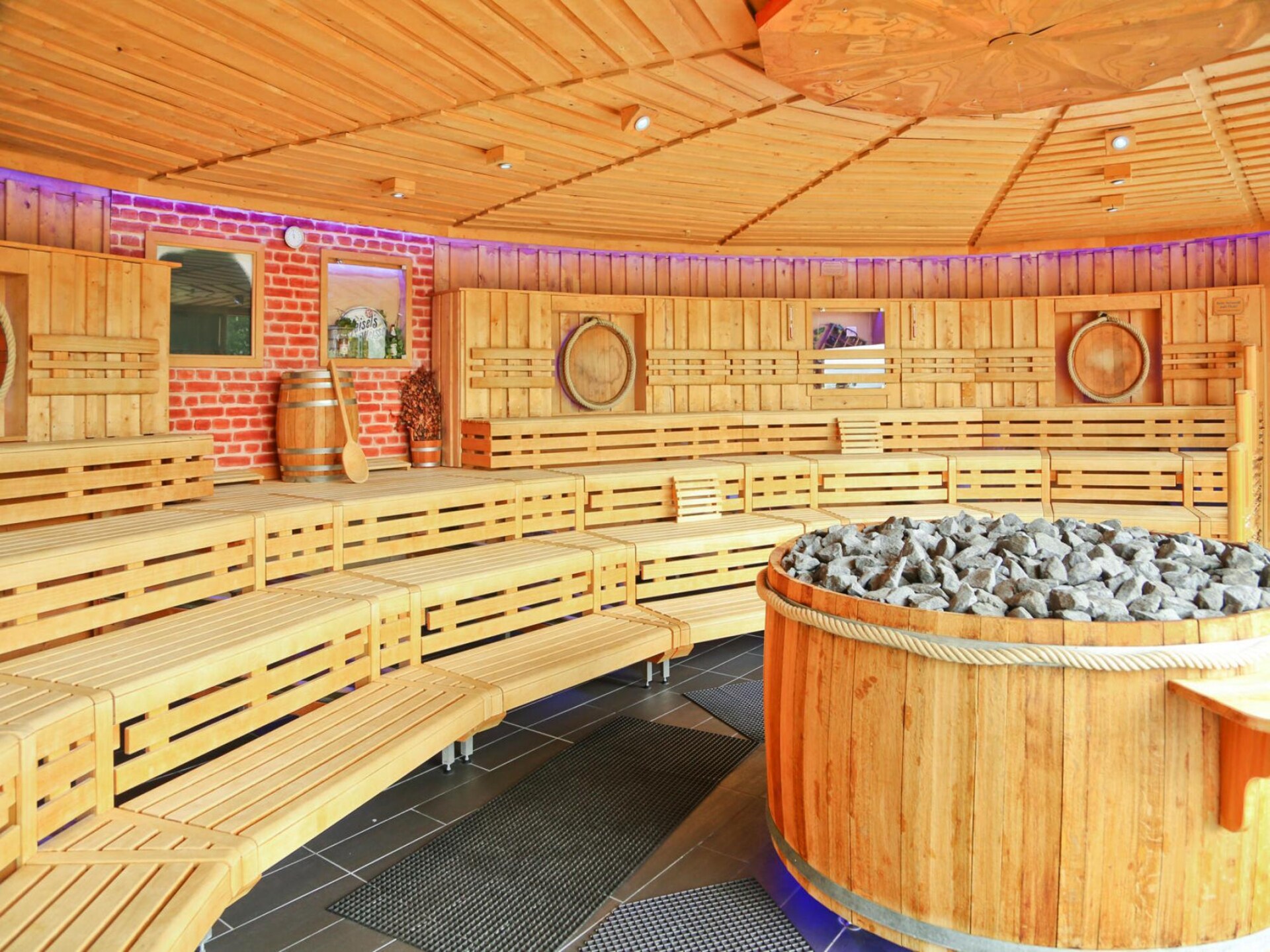 Vrijstaand vakantiehuis voor 6 personen bij Thermen Obernsees, incl. dagelijks badticket - foto 14