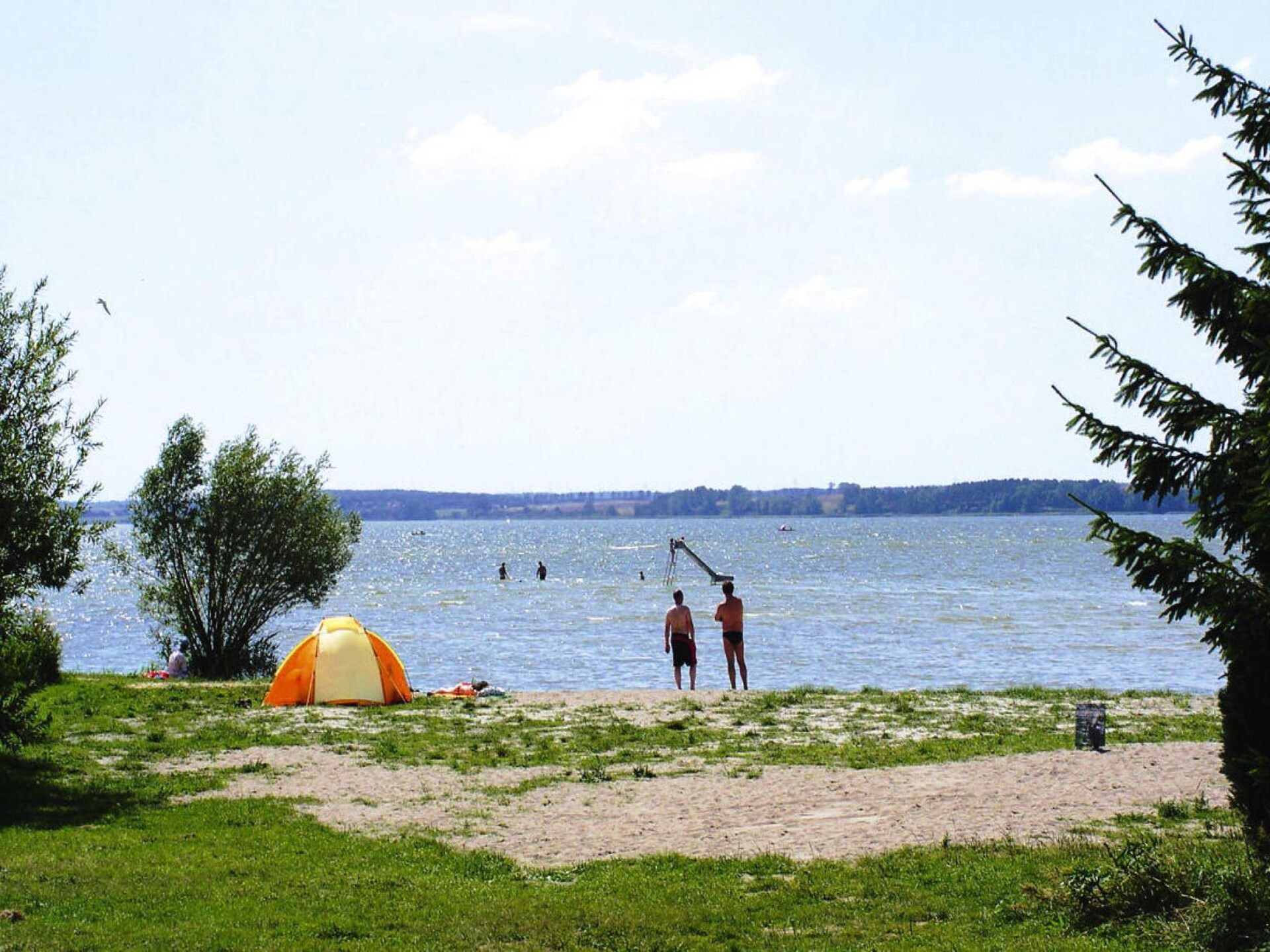 Modern vakantiehuis voor 6 personen met hond, 100 meter van de Kummerower See - foto 18