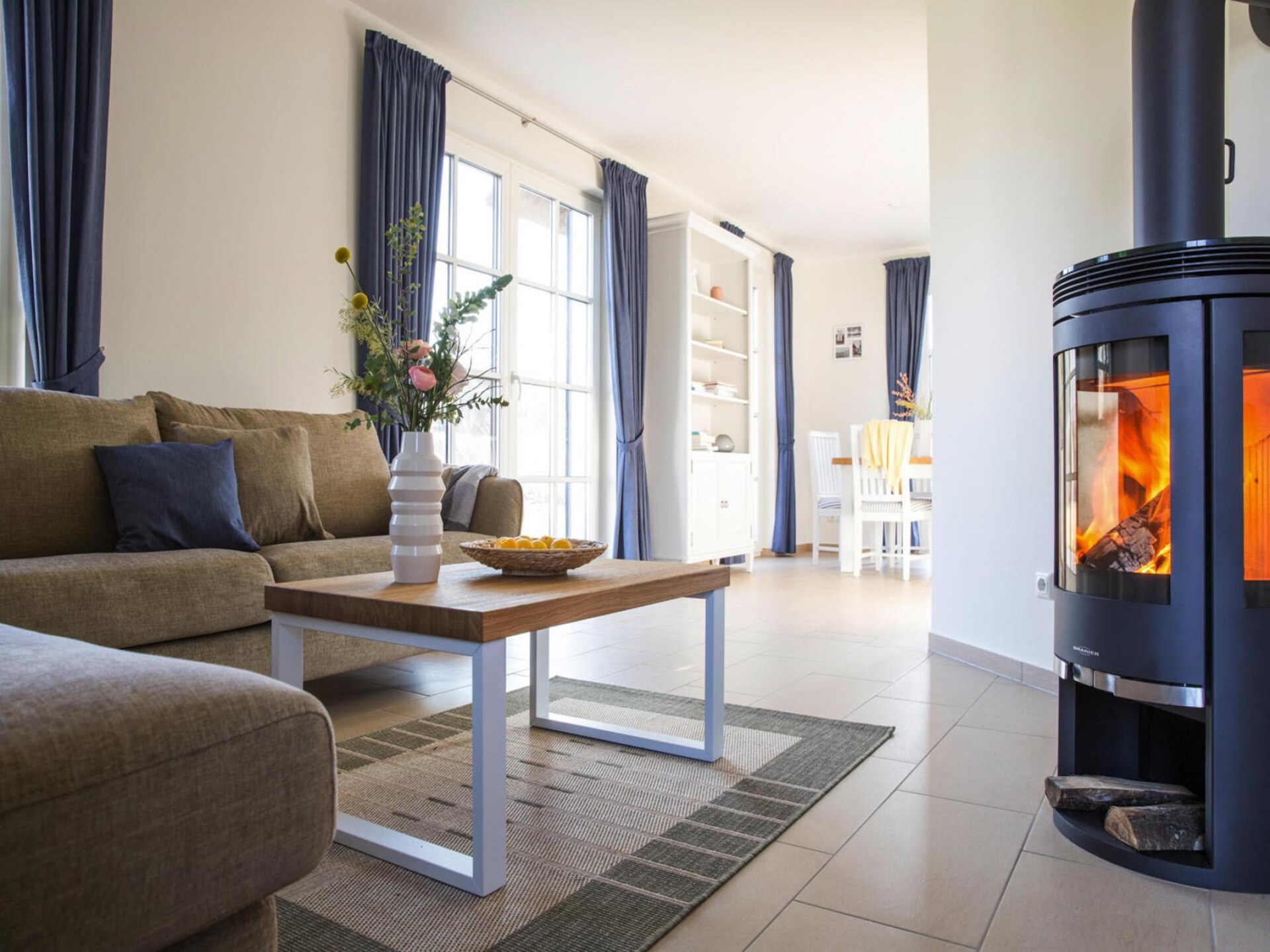 Luxe rietgedekt vakantiehuis met sauna en zwemlagune in Fuhlendorf - foto 8