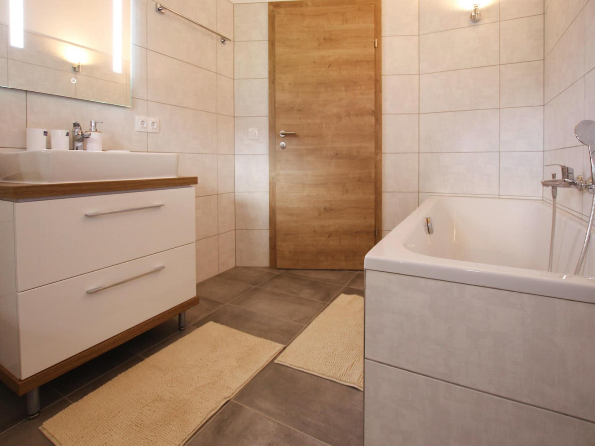 Chalet Gamsknogel Inzell met privézwembad aan de piste - foto 30