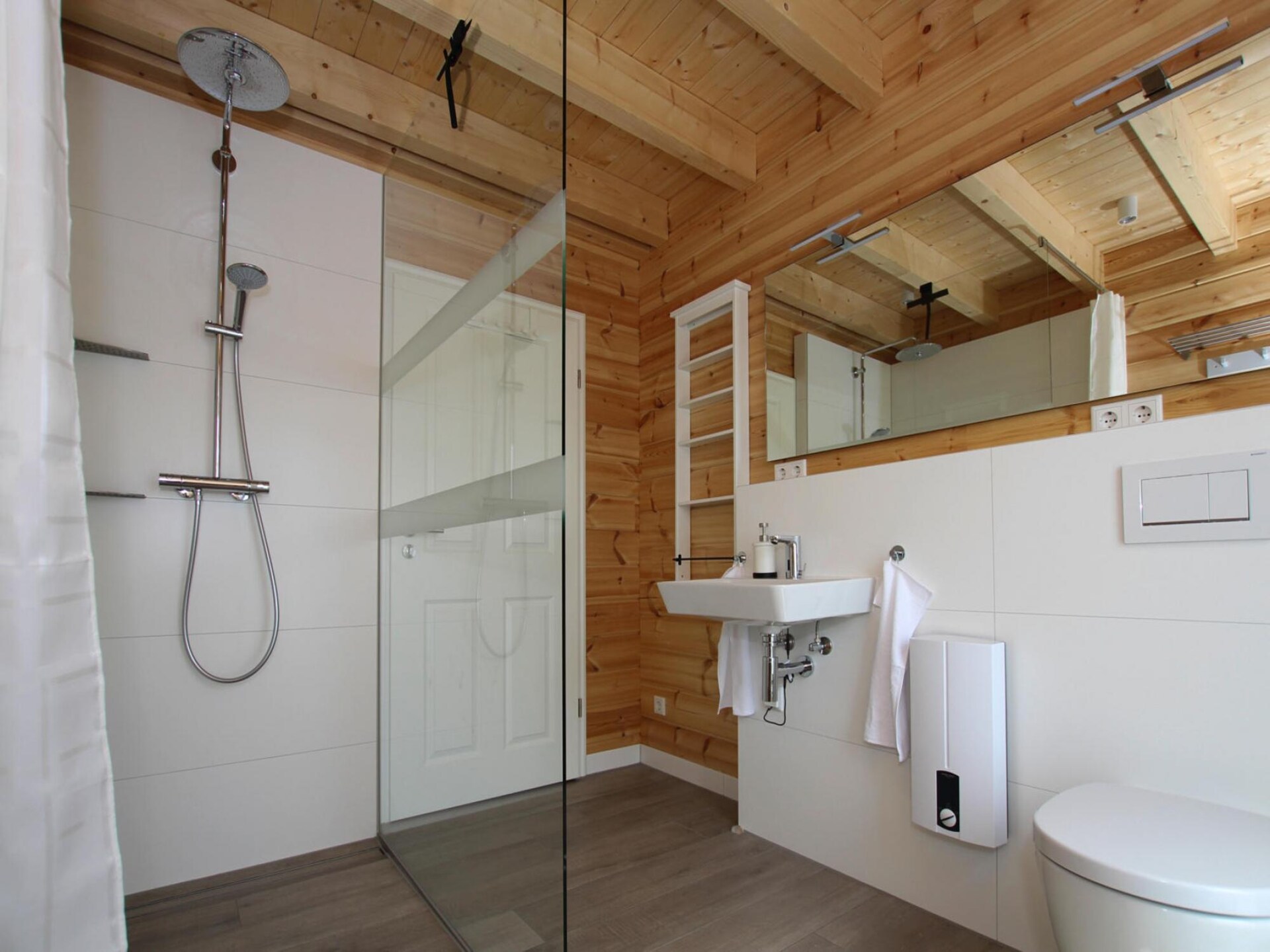 Stijlvolle blokhut met sauna bij de Schaalsee – 8 personen - foto 24