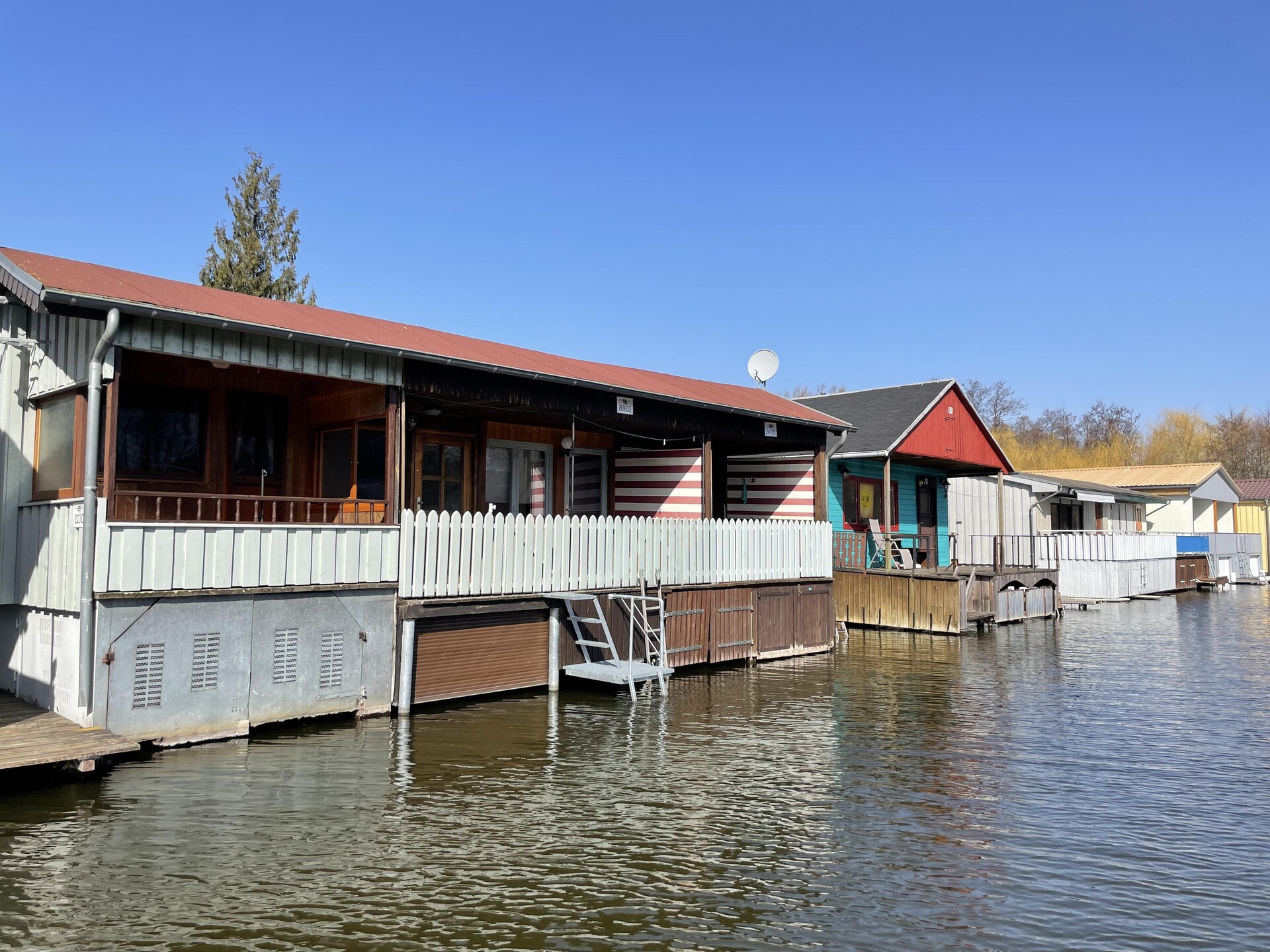 2-persoons vakantiehuis aan het water in Mirow - foto 2