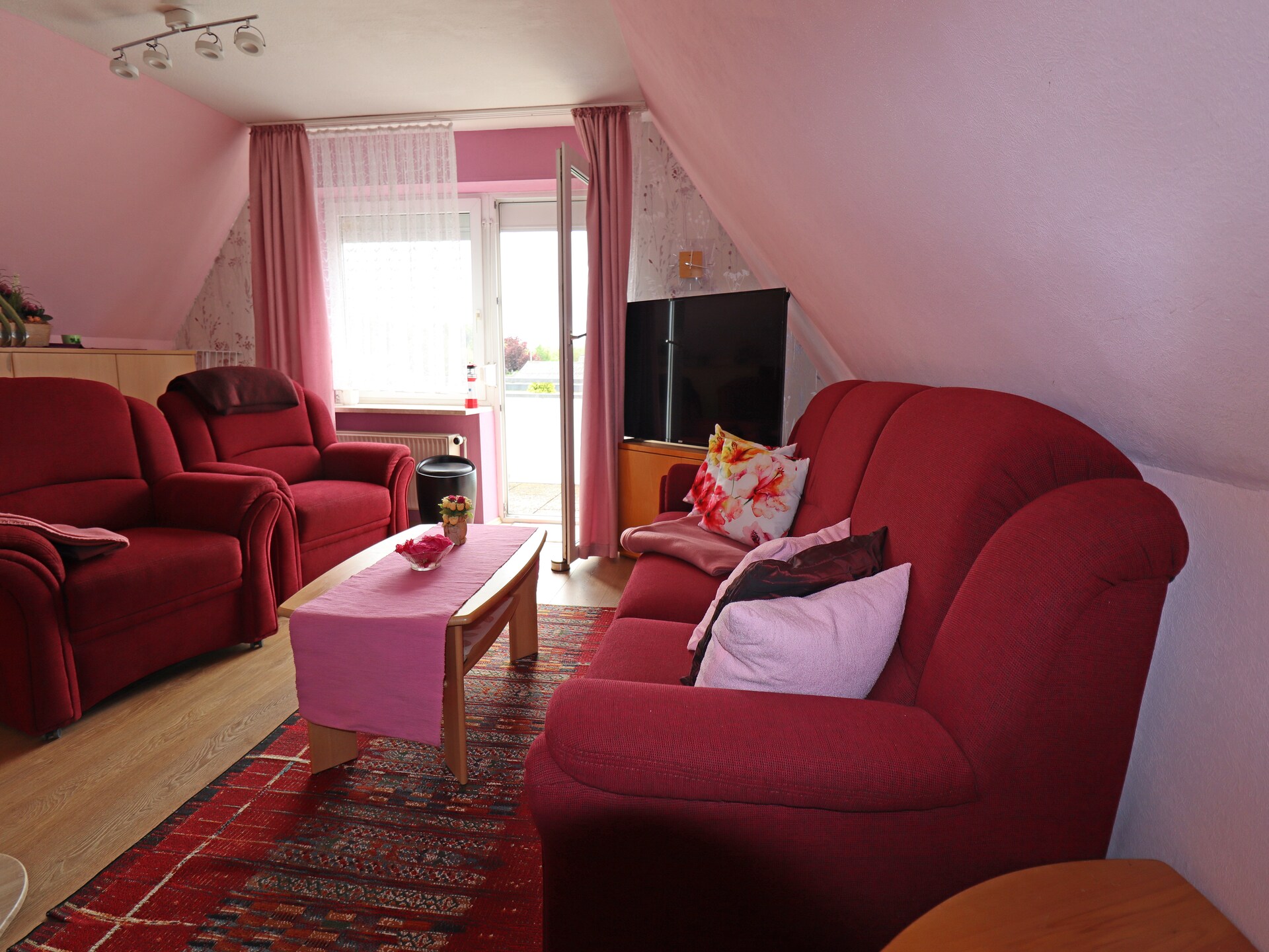 Gerenoveerd 2-kamerappartement met balkon op loopafstand van centrum Büsum - foto 12
