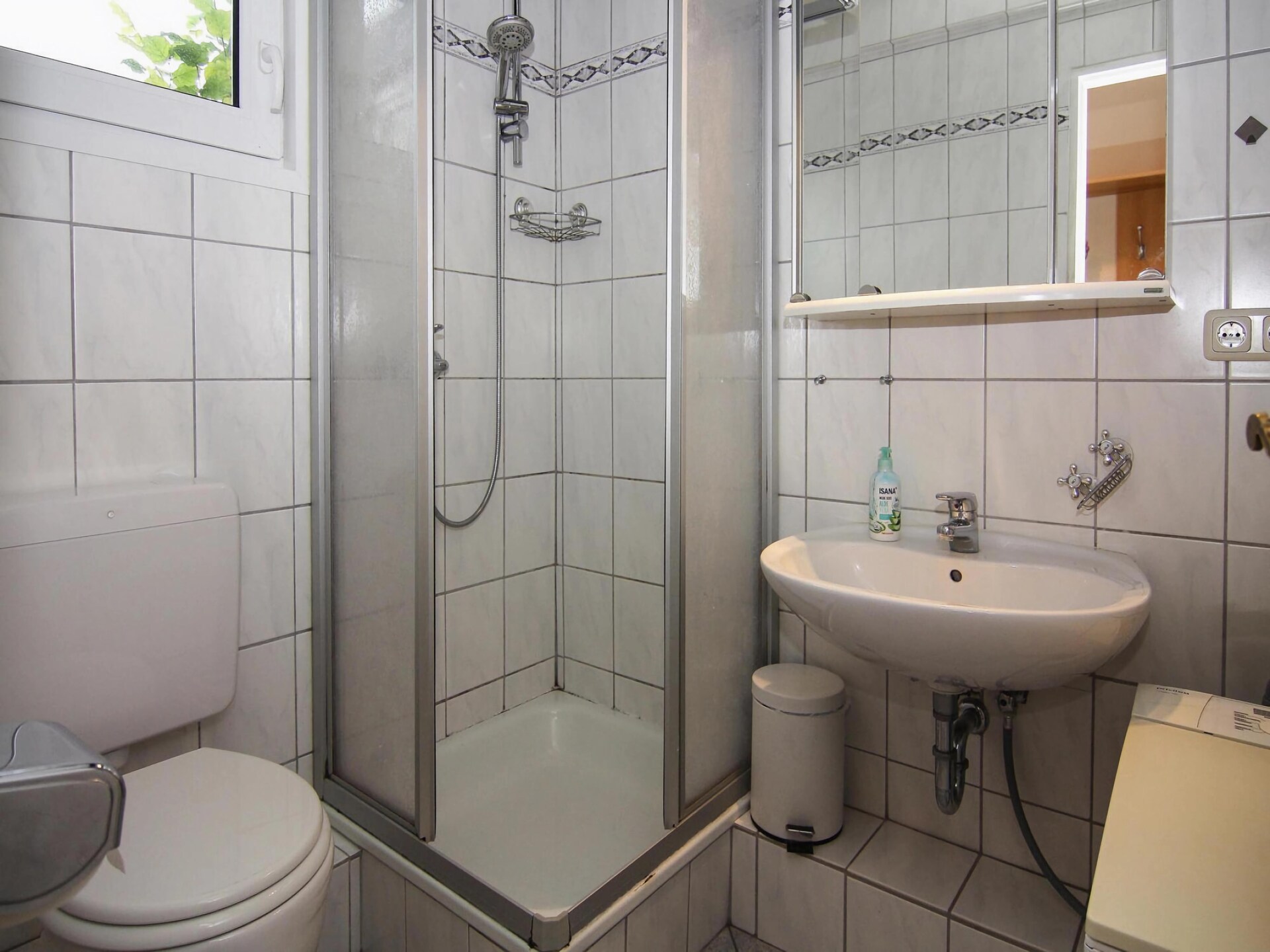 Bungalow Warwerort: knus vakantiehuisje op 150m van de Waddenzee - foto 12