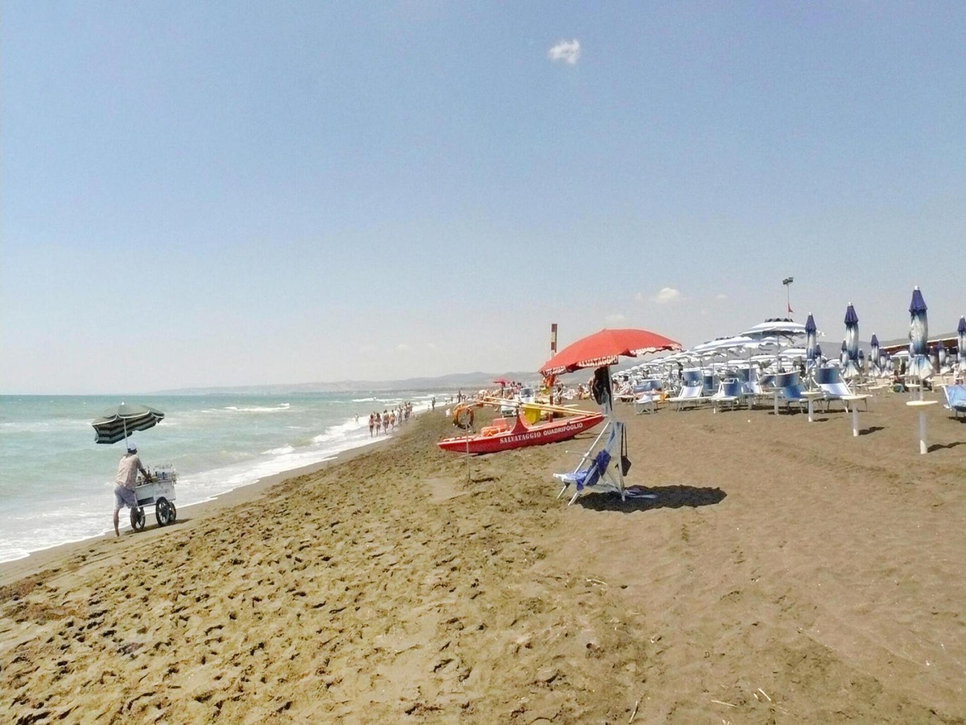Ladispoli Casa Azzurra: Pizzeria, strand op 150m, Etruskisch Cerveteri op 7km - foto 26