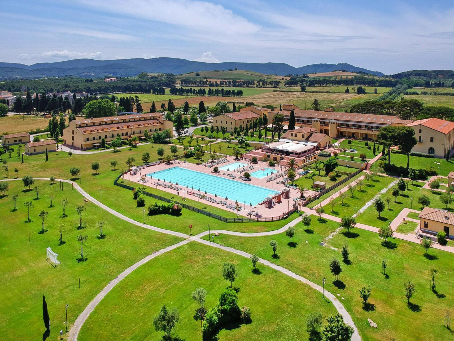 Toscaans loftappartement op vakantiepark met zwembaden, vlakbij zee - foto 11