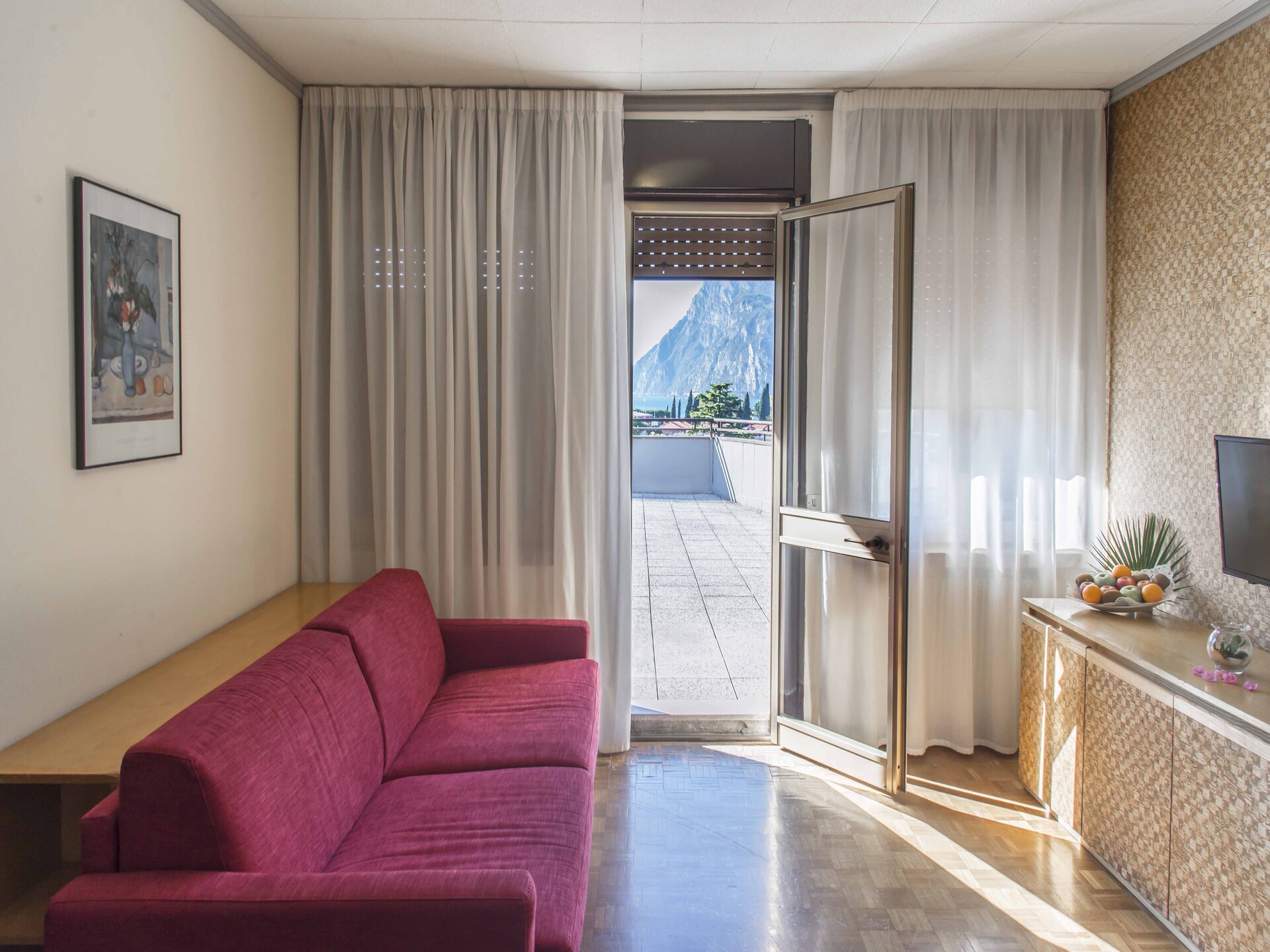 Licht appartement voor 5 bij het Gardameer met zwembad, op 500m van strand - foto 13