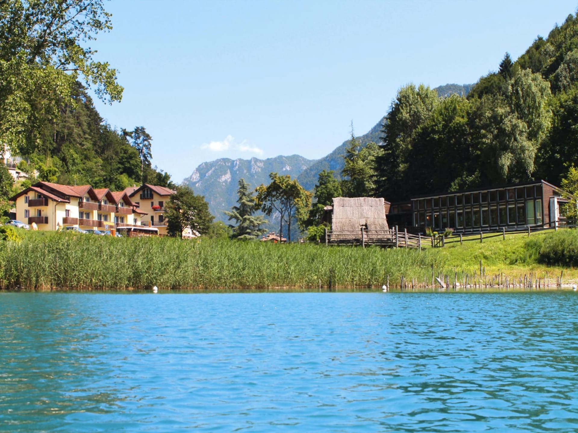 Licht appartement met uitzicht op het meer in Molina di Ledro - foto 8
