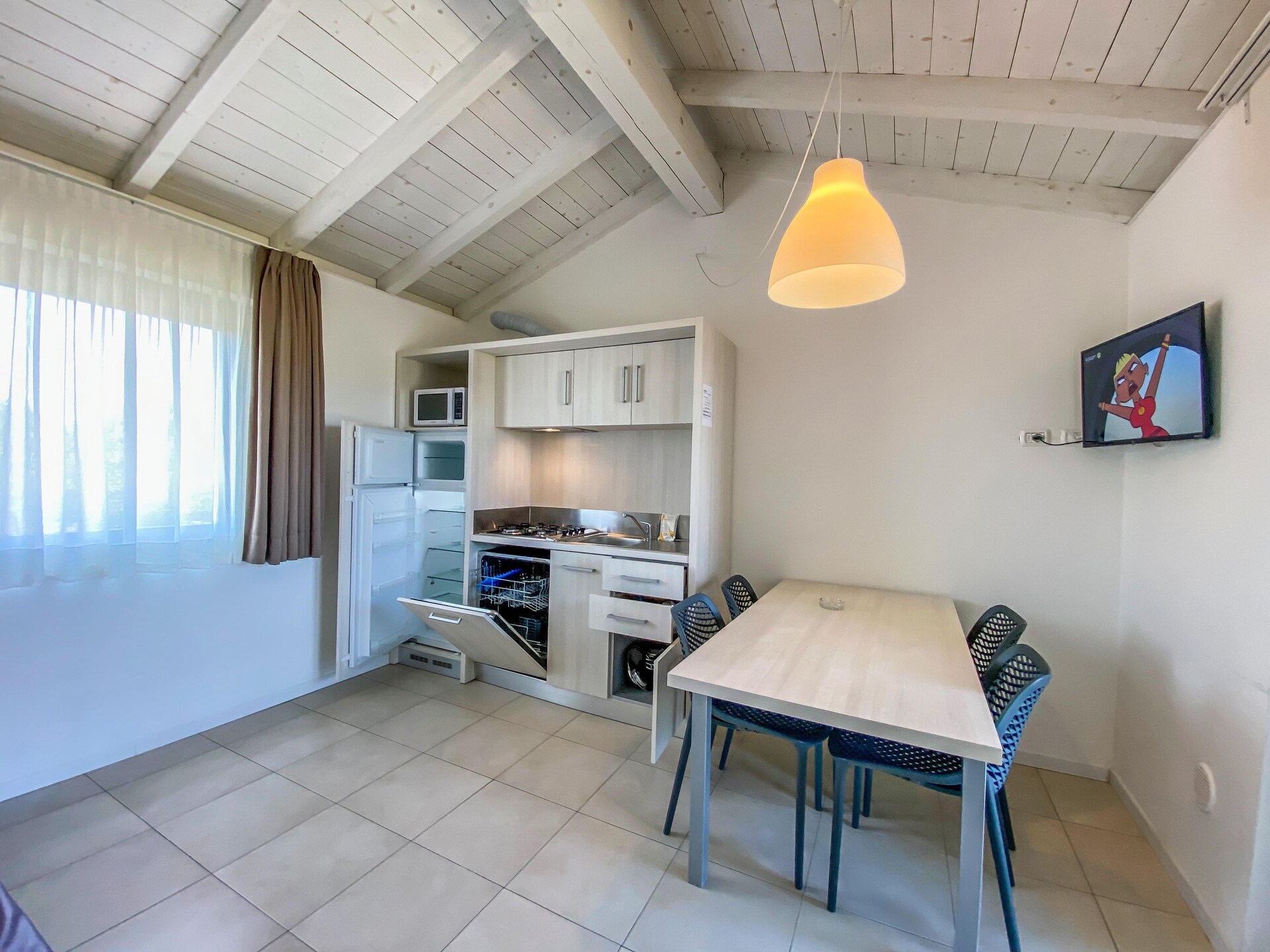 Comfortabel appartement voor 6 personen in Castelnuovo del Garda - foto 6
