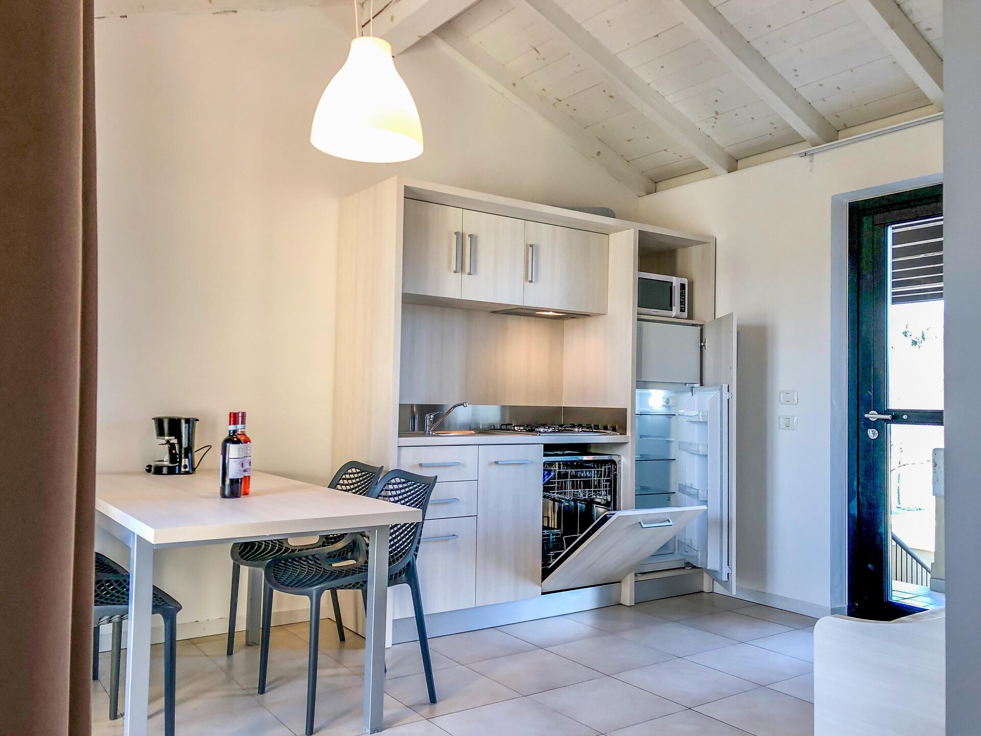 Comfortabel appartement voor 6 personen in Castelnuovo del Garda - foto 13