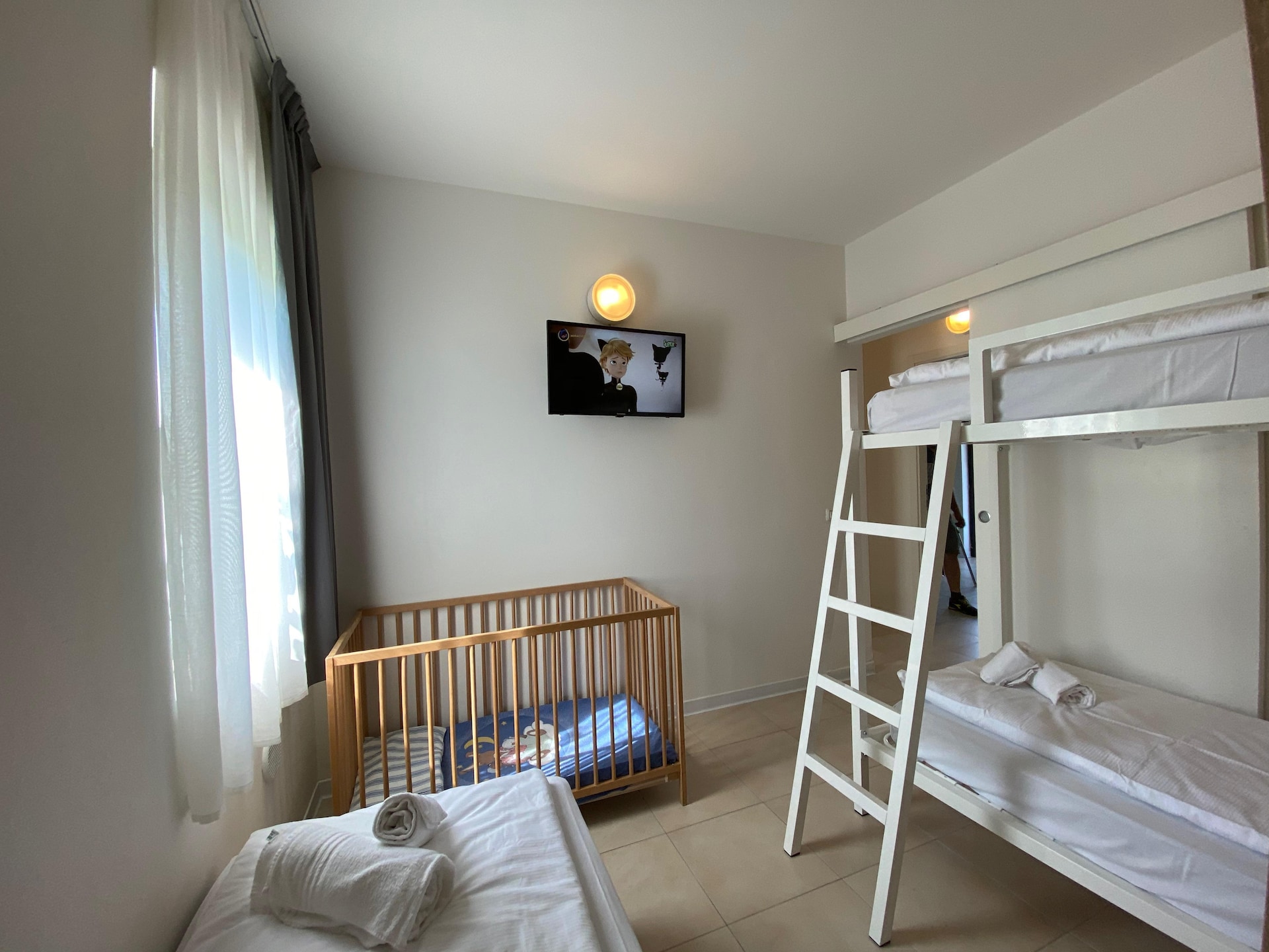 Ruim appartement voor 6 personen in Castelnuovo del Garda - foto 11