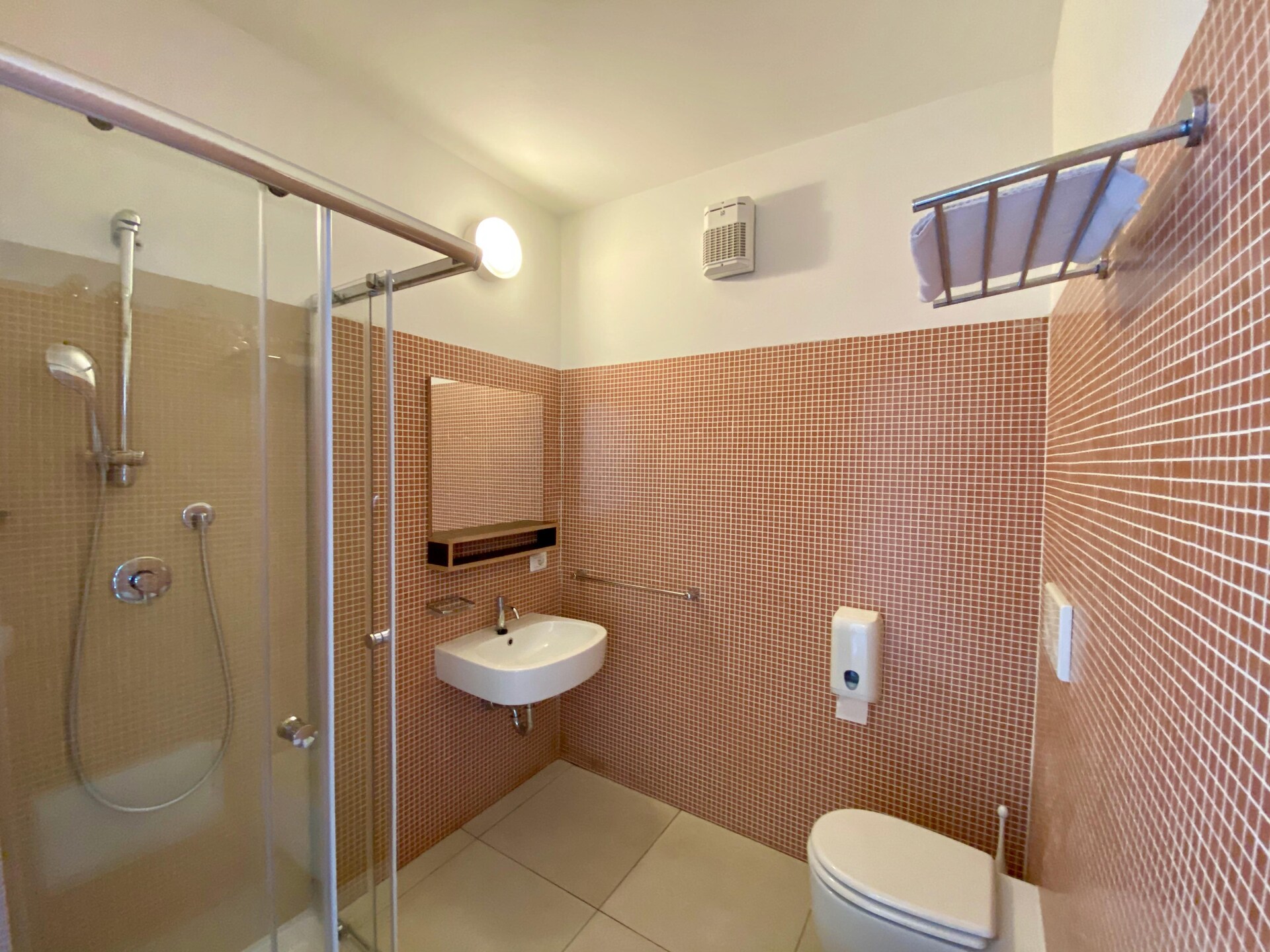 Ruim appartement voor 6 personen in Castelnuovo del Garda - foto 14