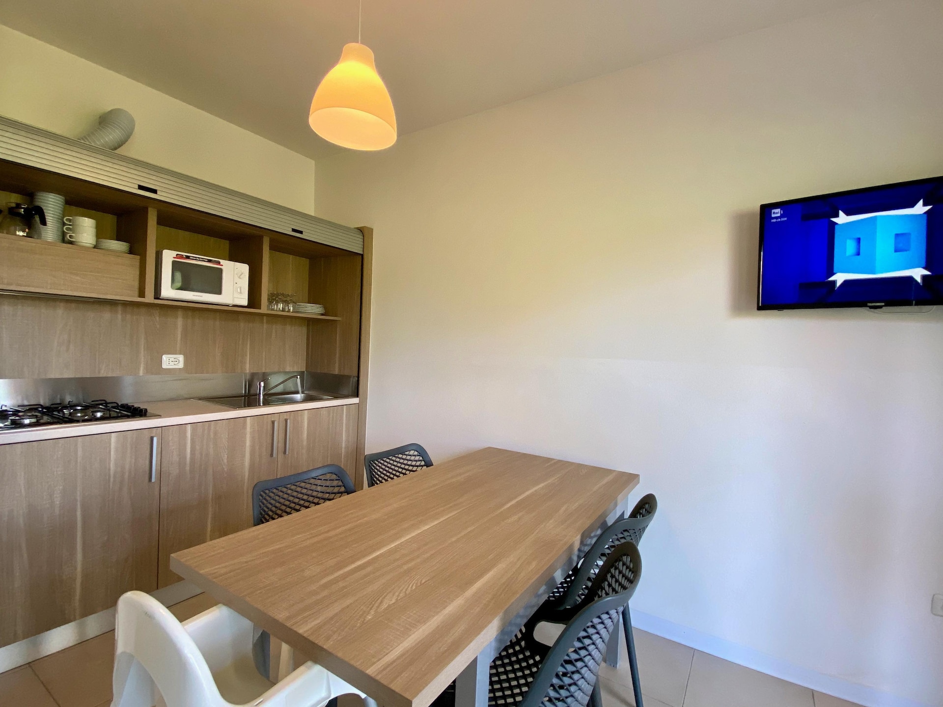 Ruim appartement voor 6 personen in Castelnuovo del Garda - foto 7