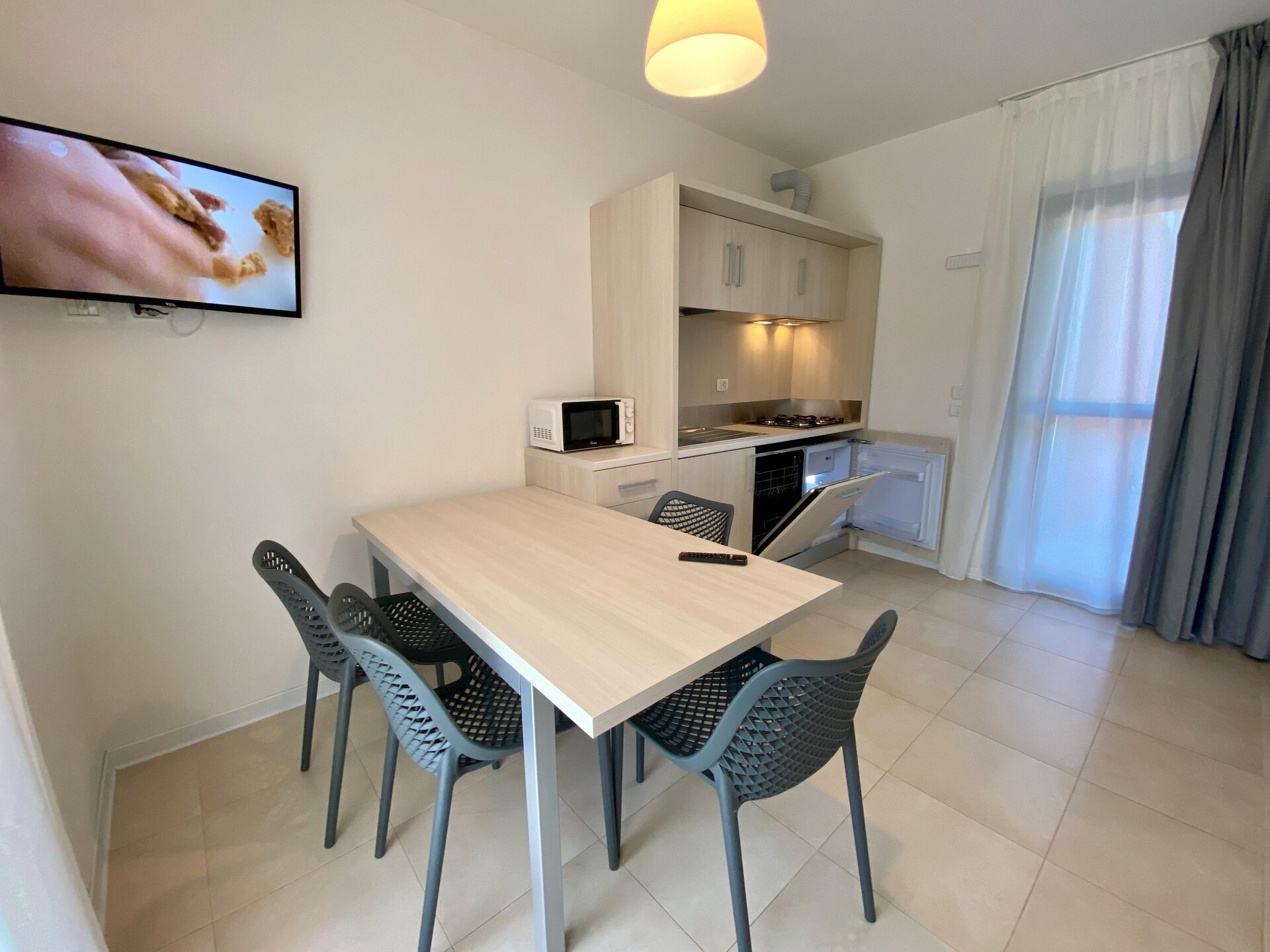 Comfortabel appartement voor 6 personen in Castelnuovo del Garda - foto 7