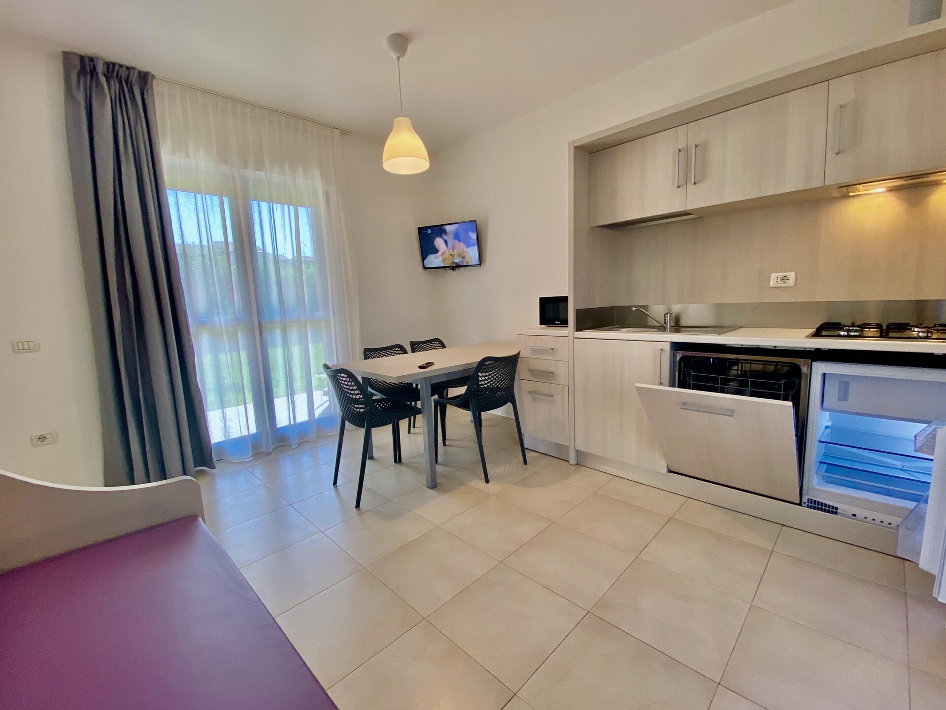 Comfortabel appartement voor 6 personen in Castelnuovo del Garda - foto 6